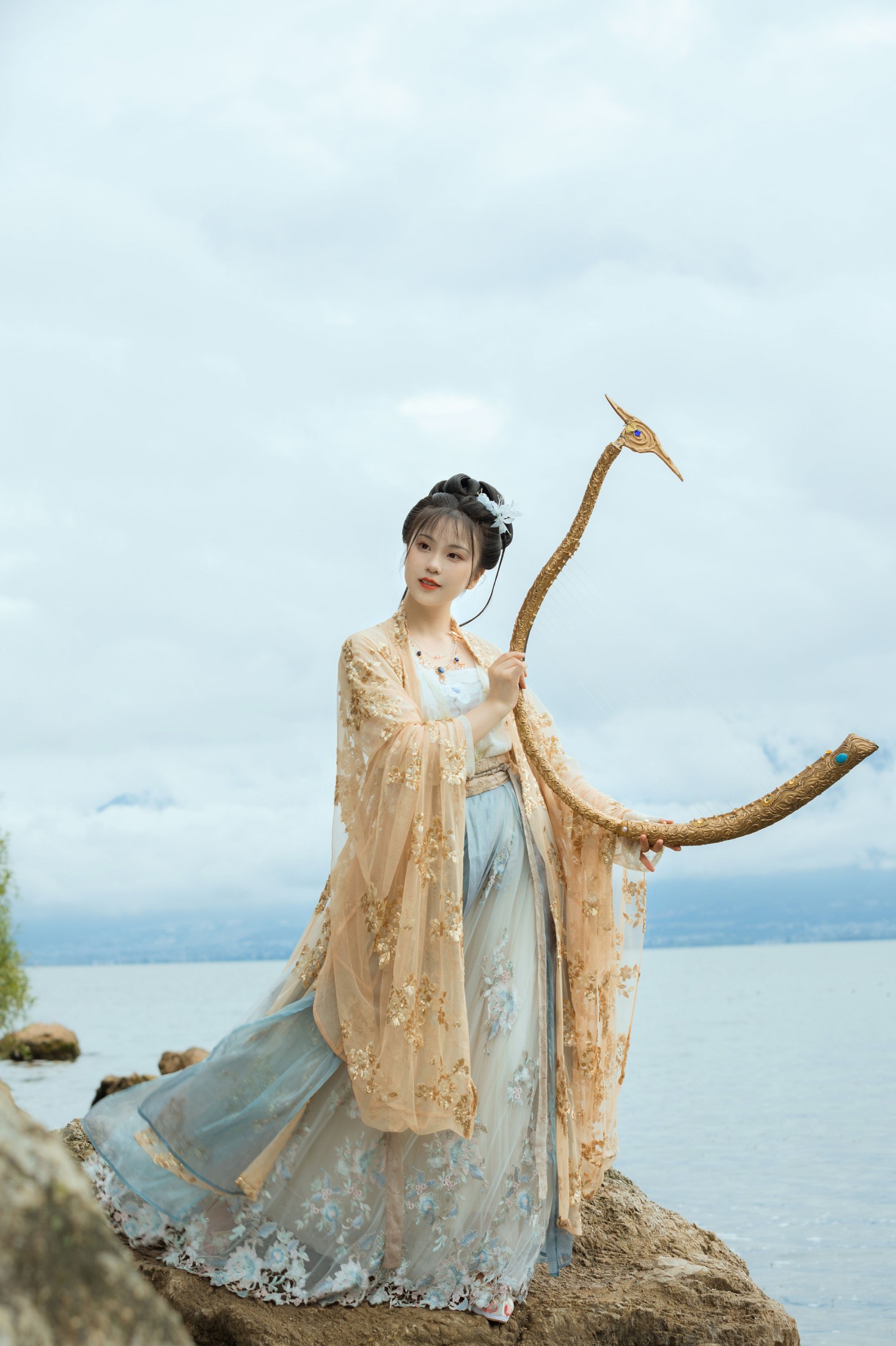 碧山澜 – 《莲蕊香尘》[20P]