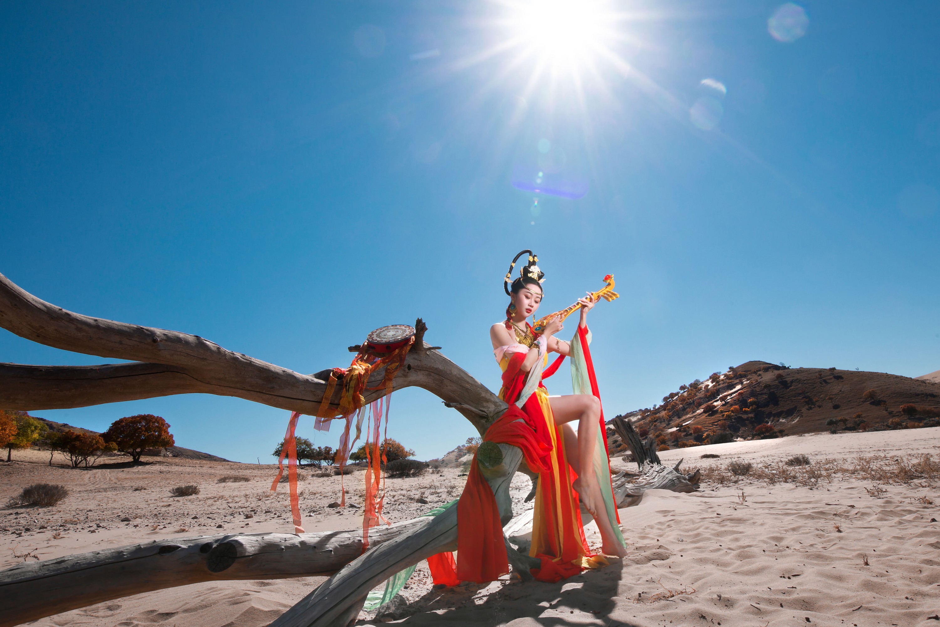 晶晶 – 《域外飞天》[20P]