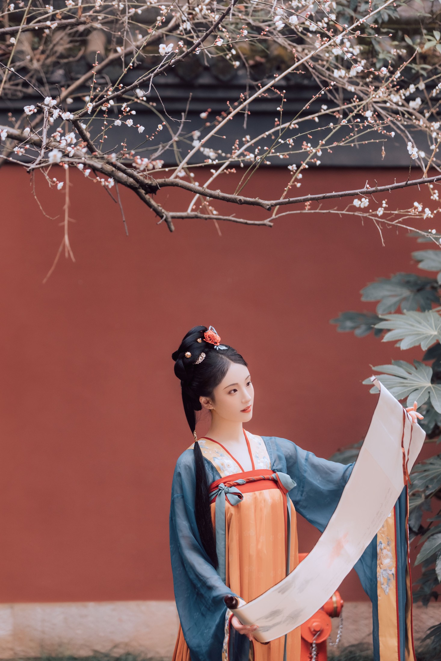 方莛玉 – 《寒梅》[38P]