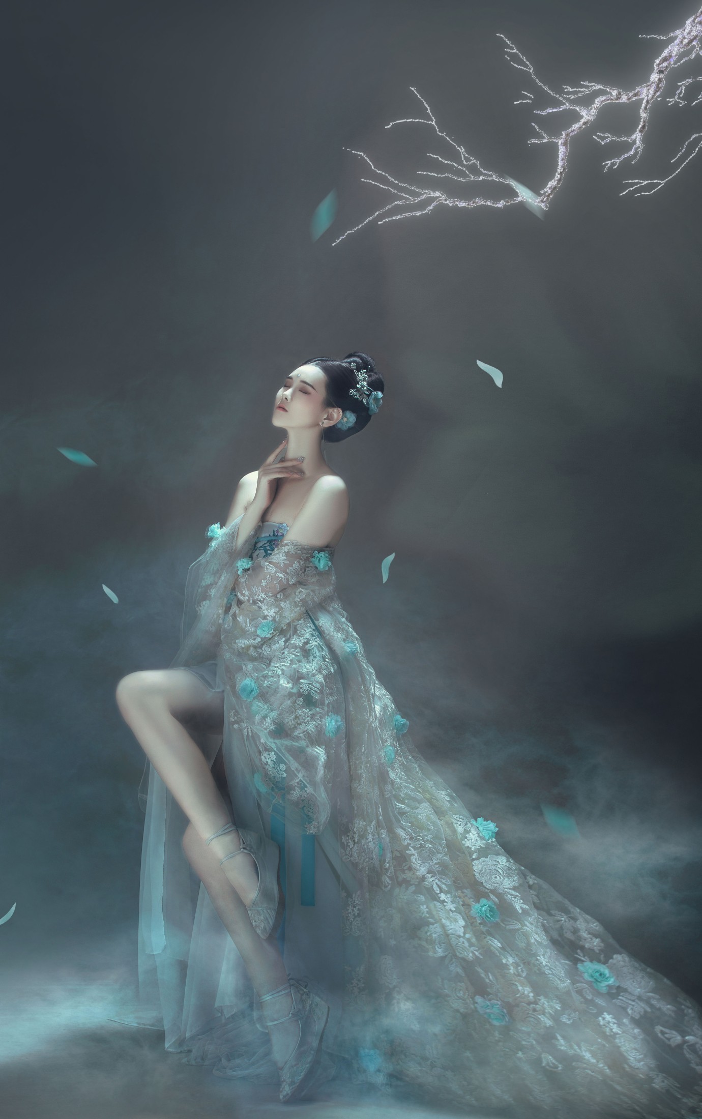 欣宝 – 《莺啼序》[23P]