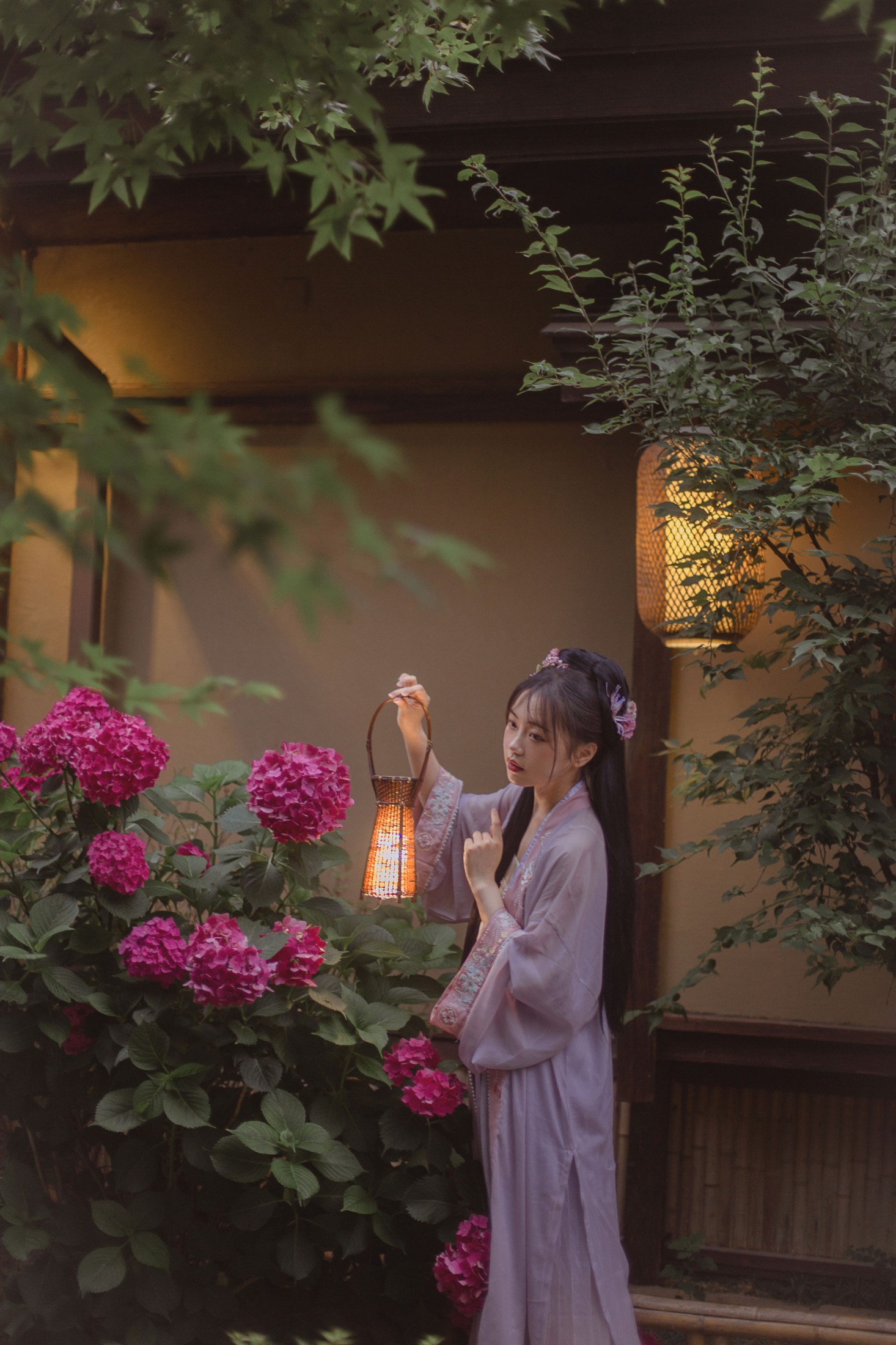 安安安格拉 – 《落尽繁花小院幽》[25P]