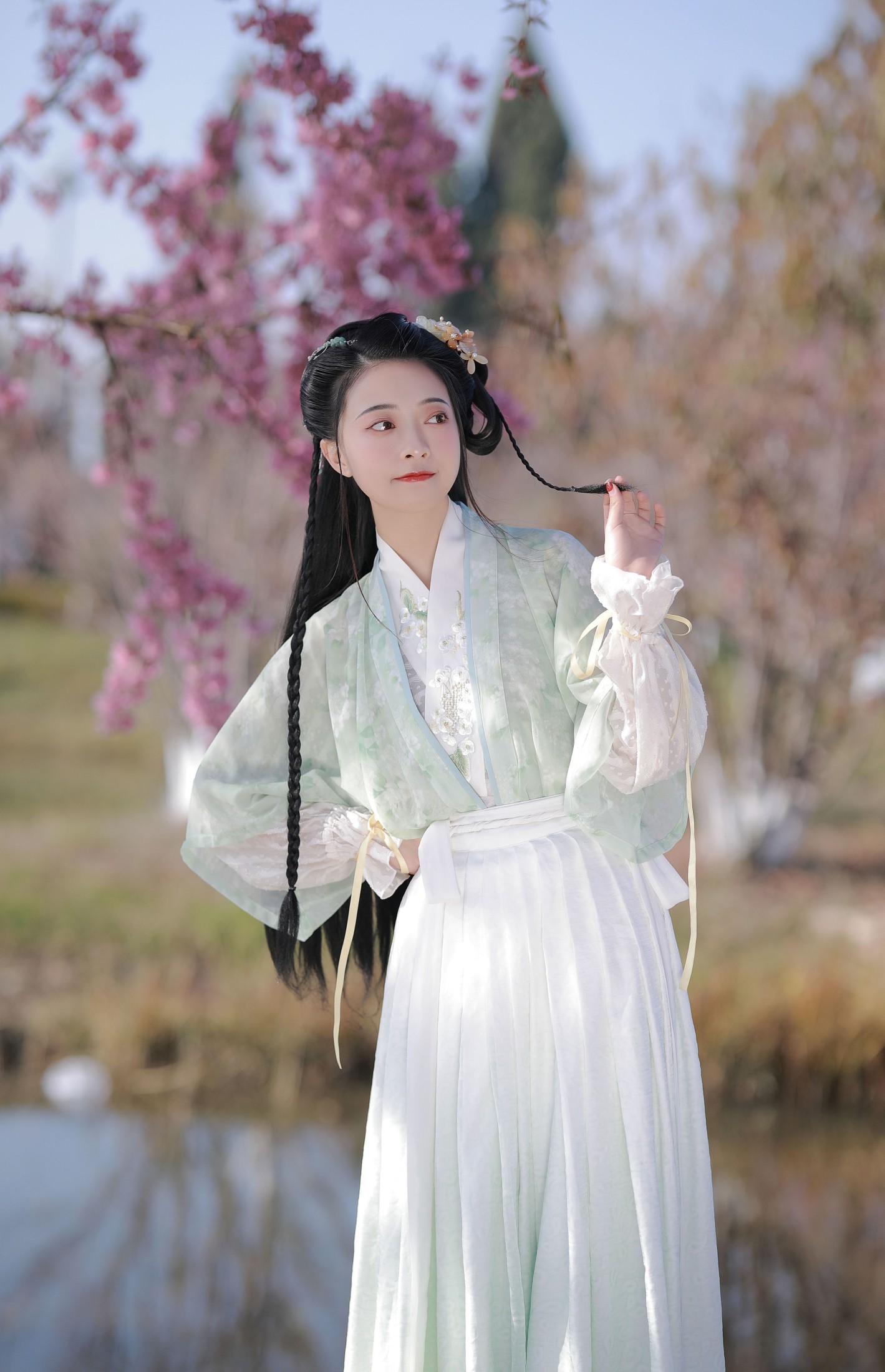 与芳 – 《樱花》[21P]