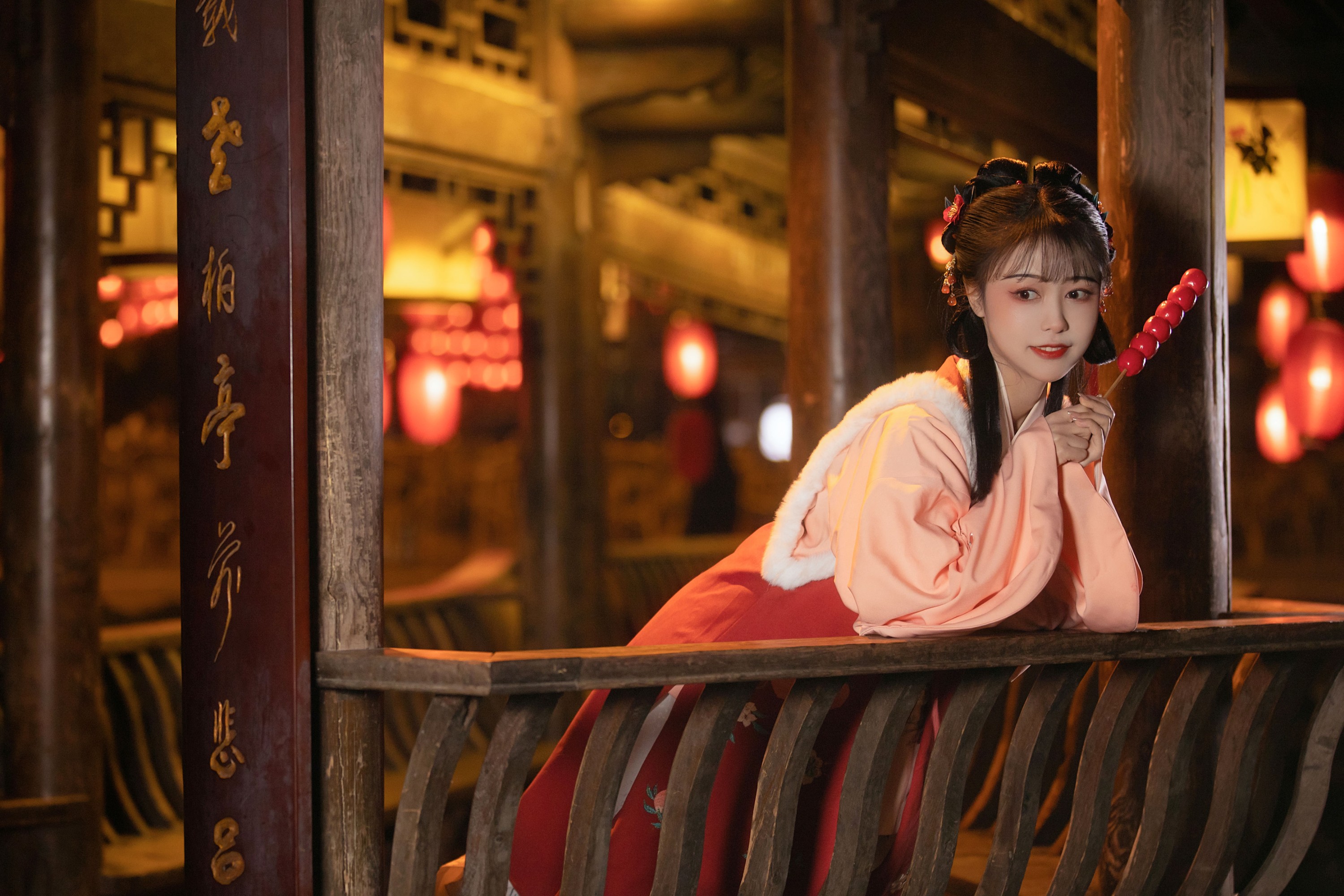 梨一依 – 《上元》[26P]