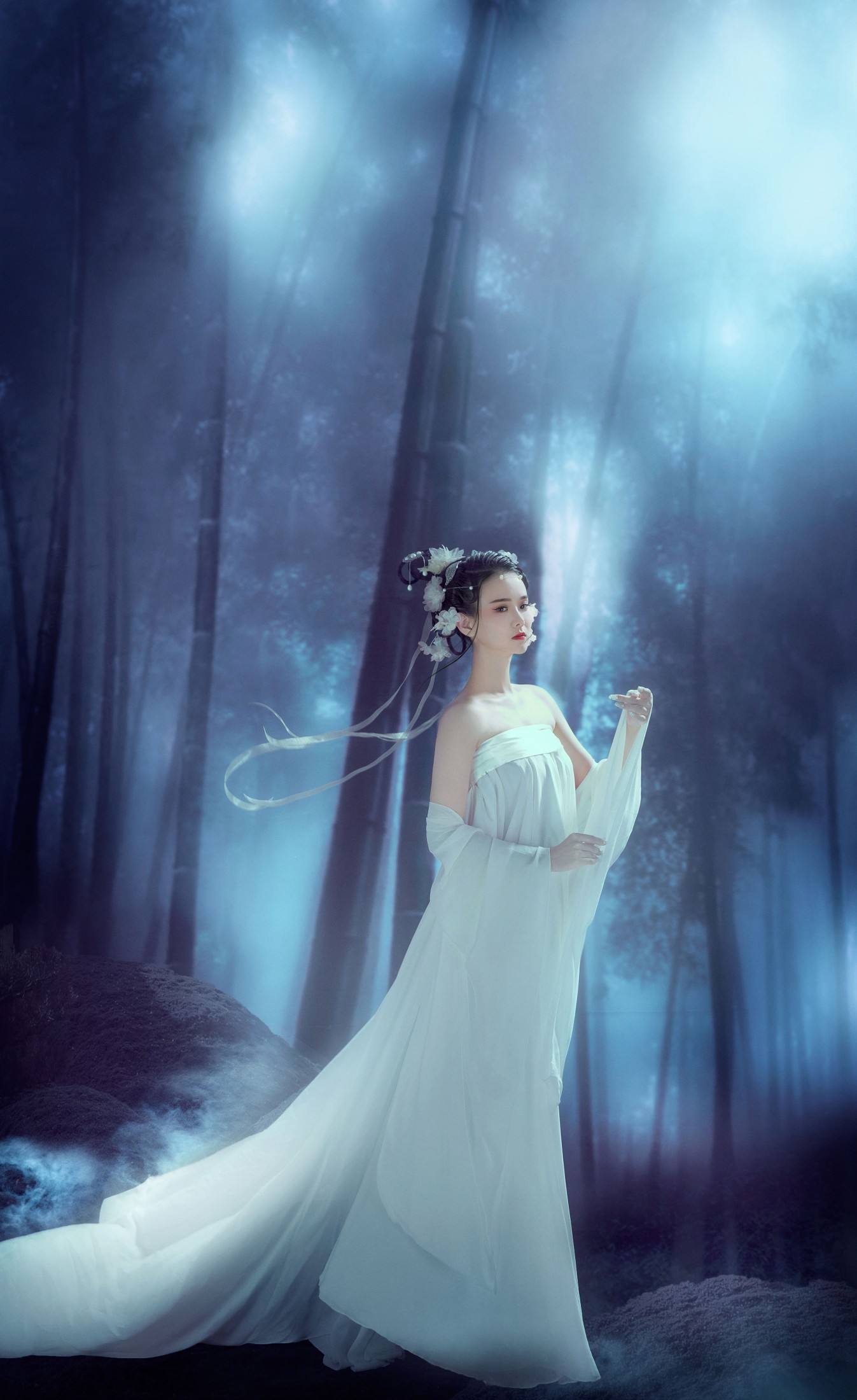 欣宝 – 《雾凌行》[22P]