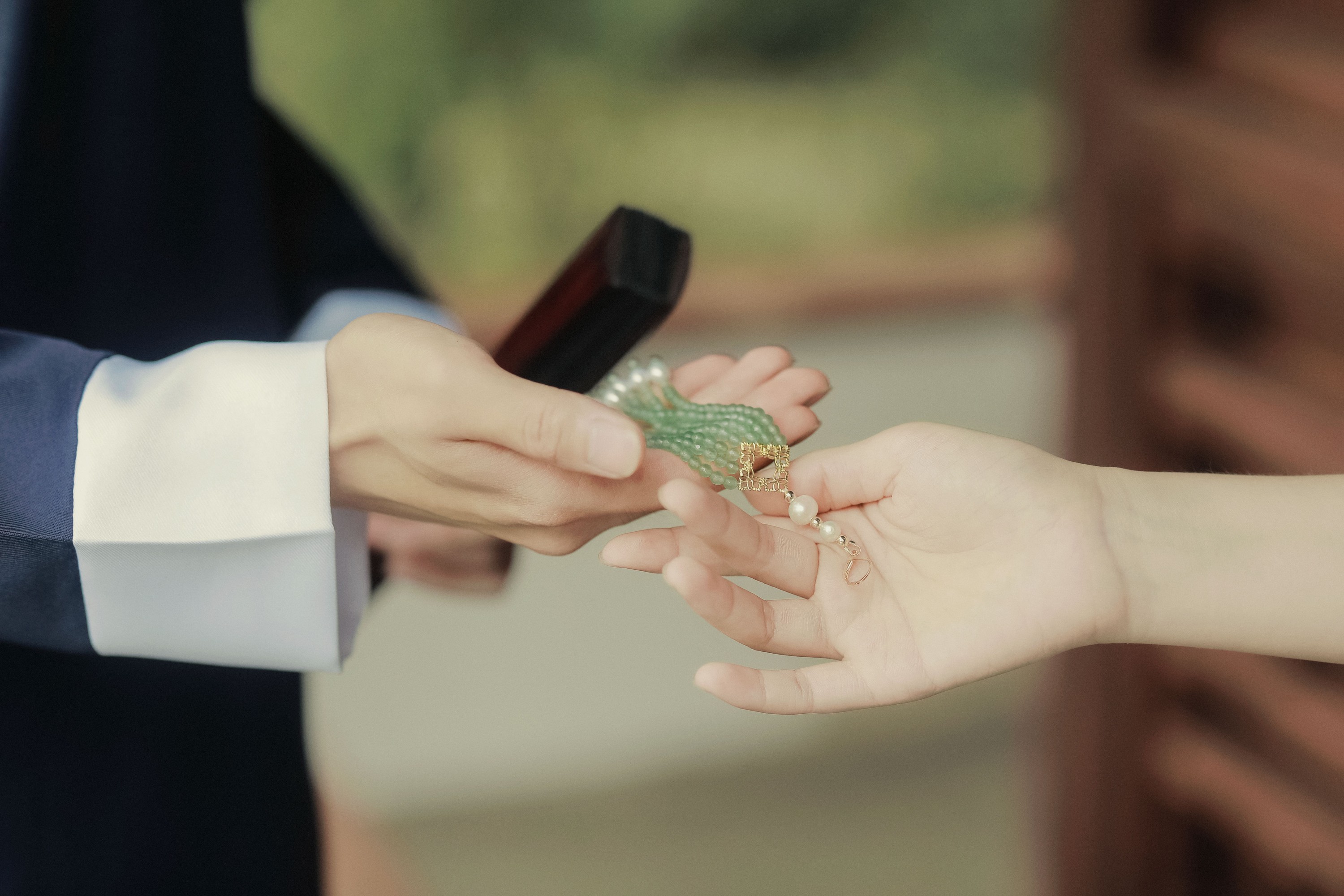 令花羽 朱哲立Leal – 《从前岁月慢，一生只够爱一人》[29P]