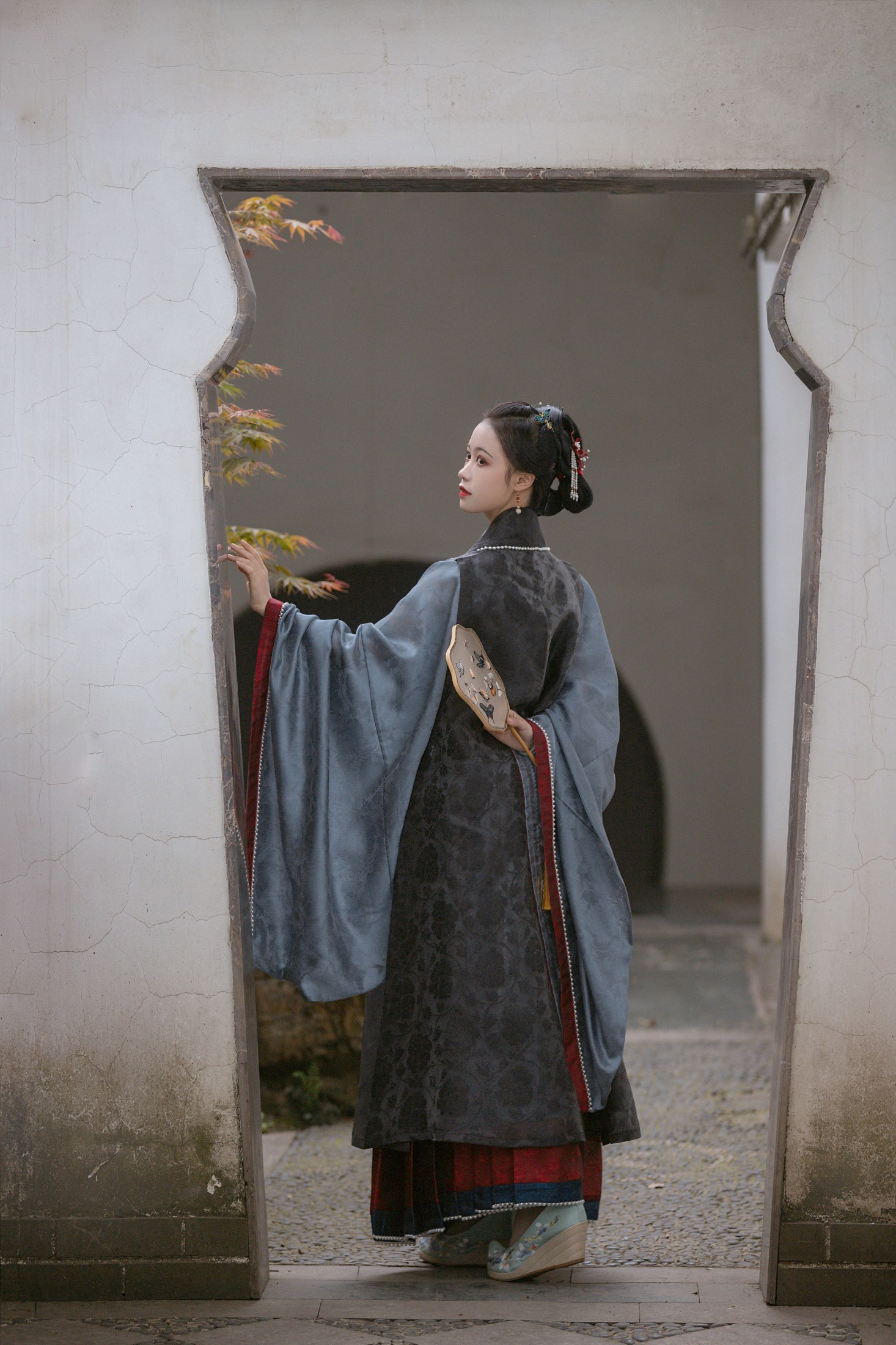 梨一依 – 《乐闲》[30P]