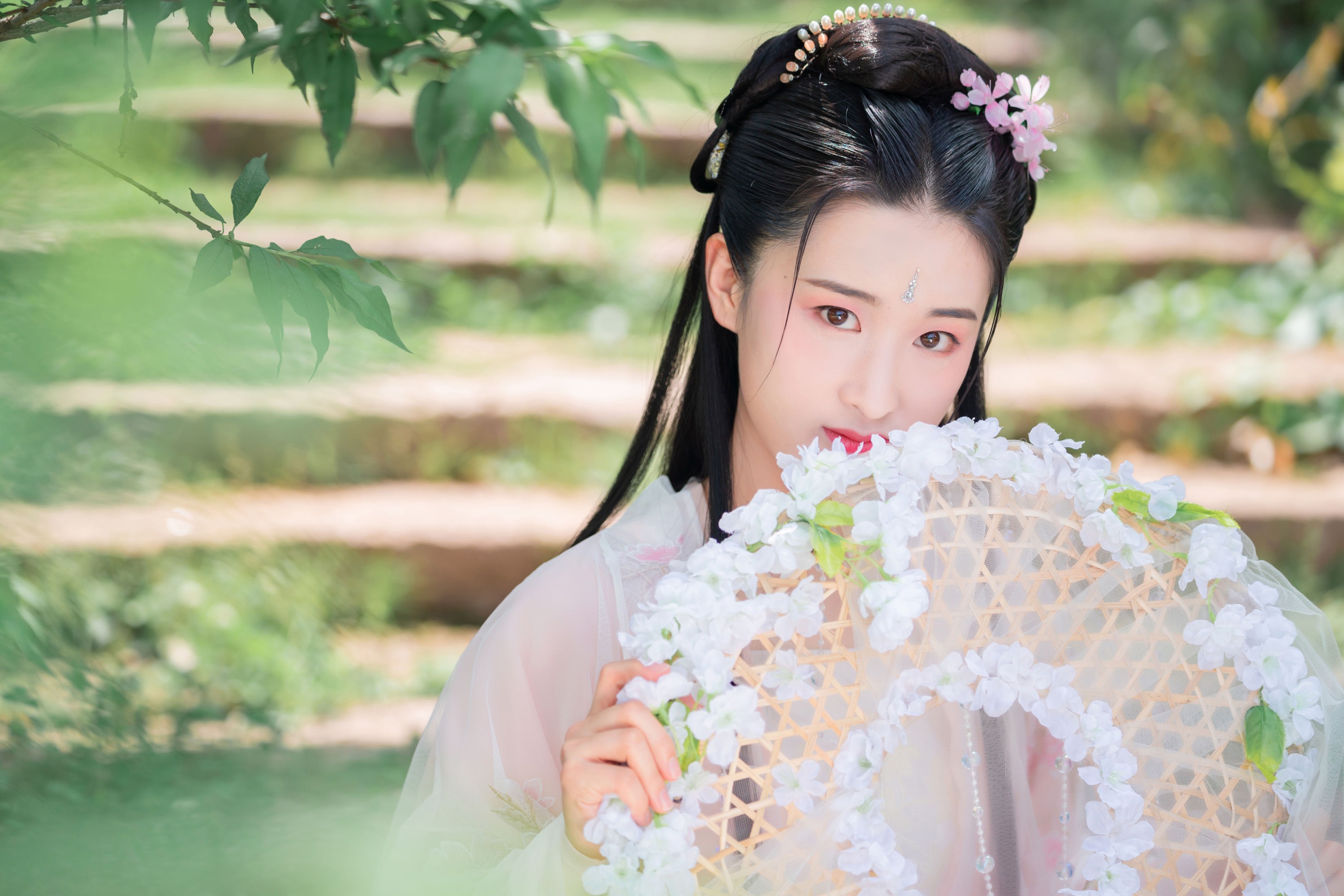 小雨 – 《春日游园》[32P] 插图3