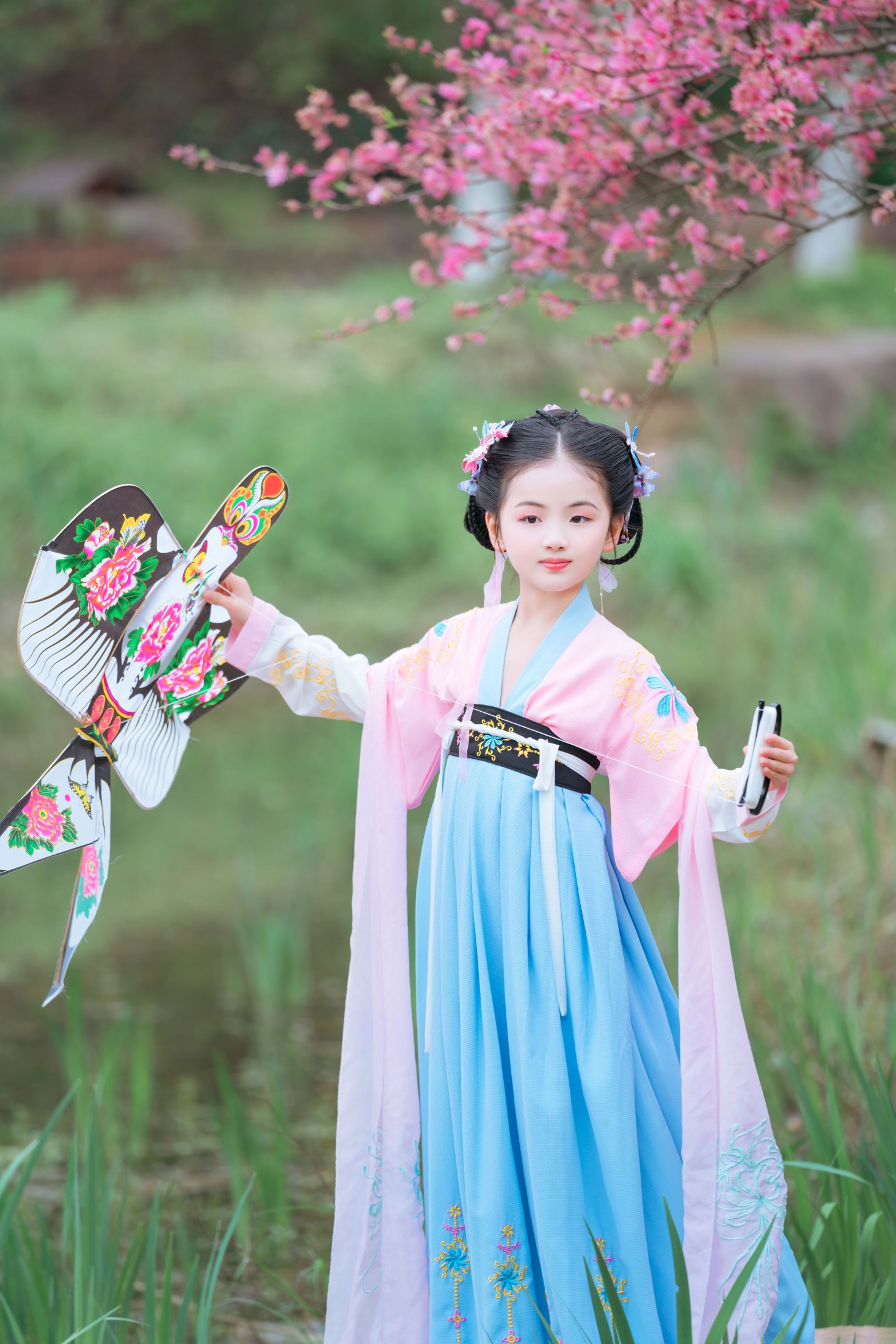 思语 – 《人间三月天》[25P]