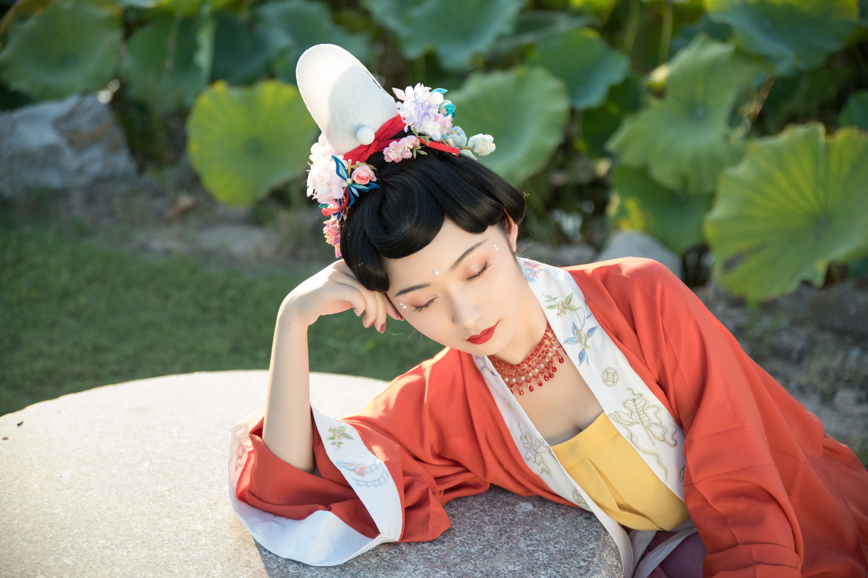 萌音不萌 – 《倚闲庭》[19P]