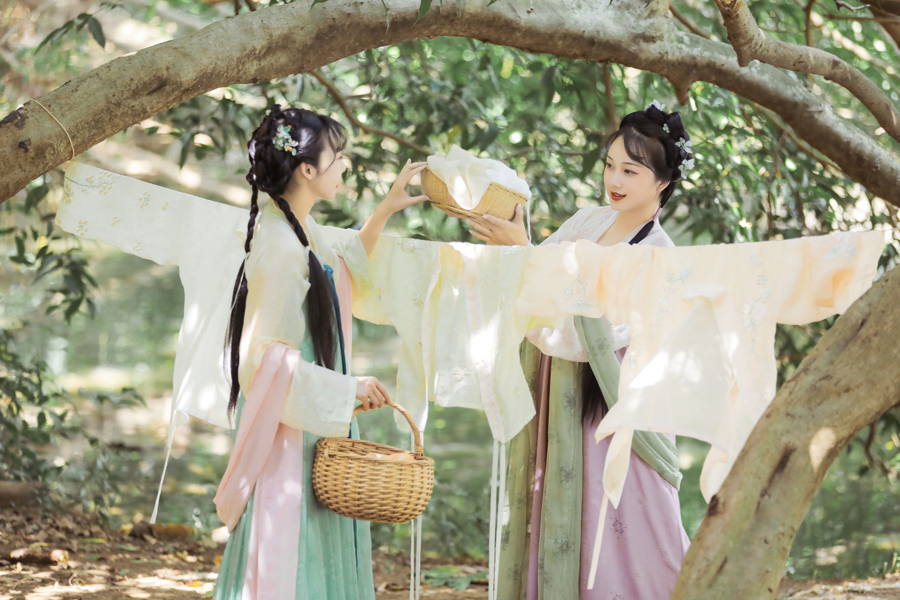 秋哒哒-- 槐枝- – 《聘婷》[25P]