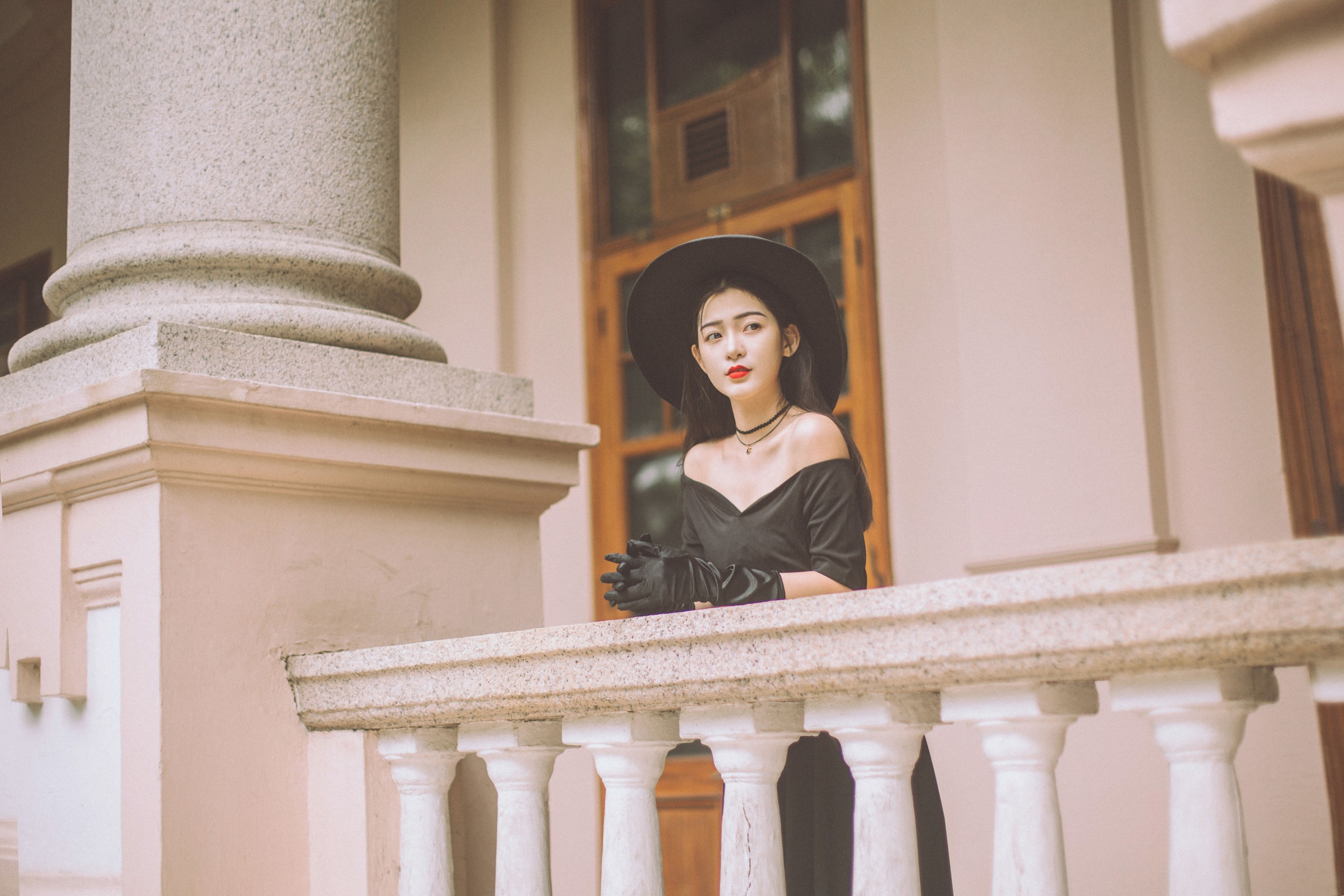 玉甜 – 《小城故事》[26P]