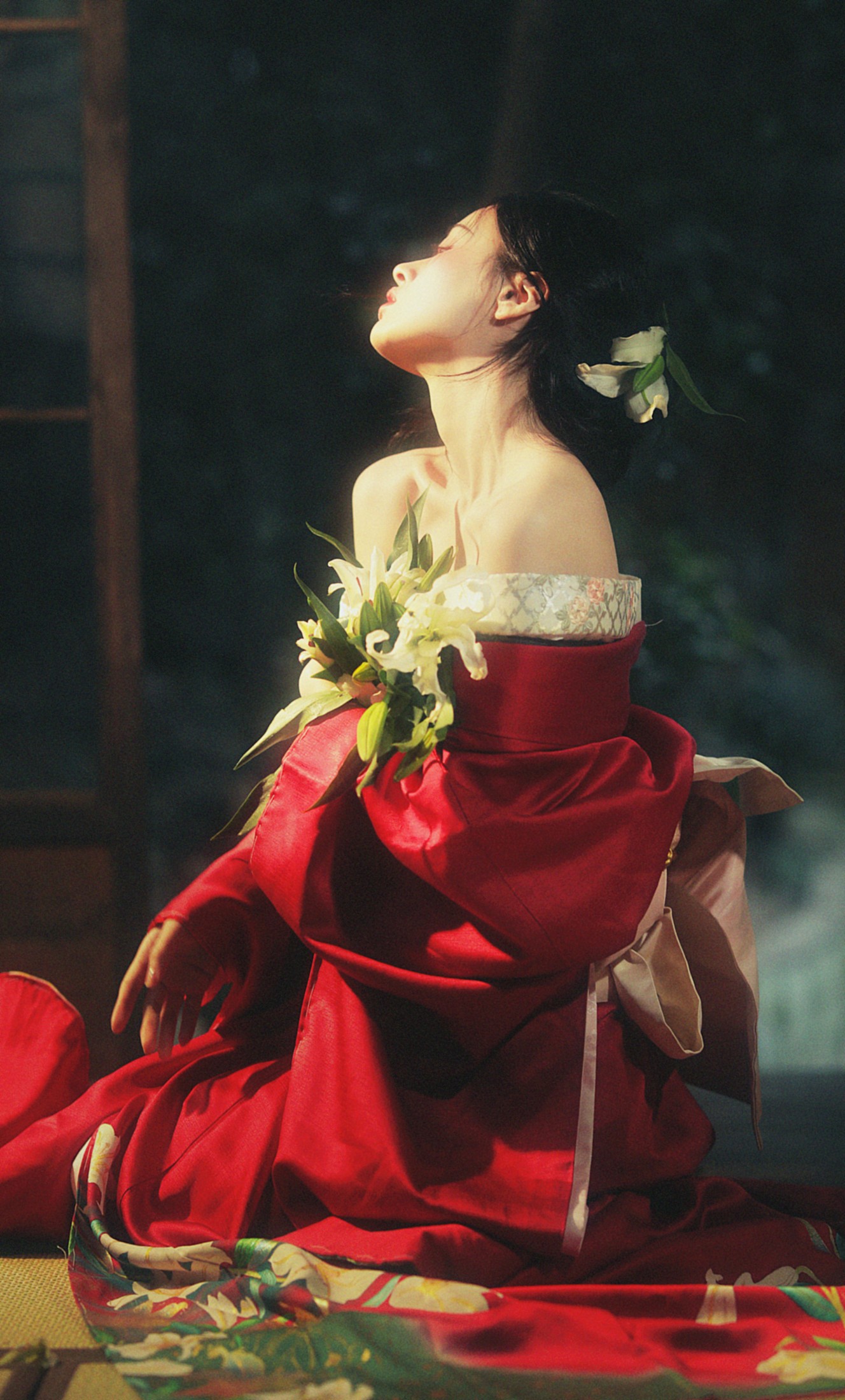 相泽希子 – 《百合》[20P]