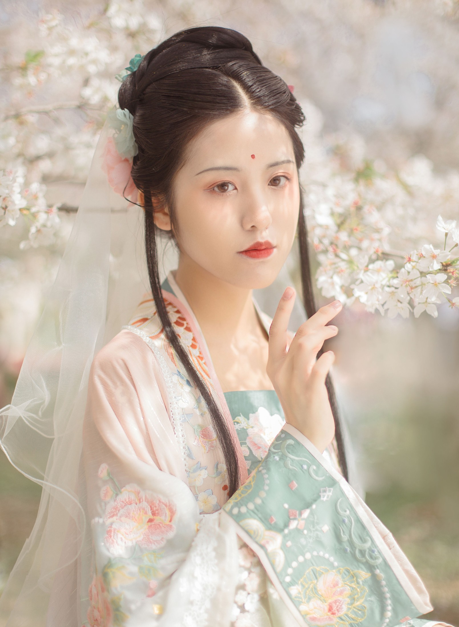 沐槿cutie – 《春日宴》[31P]