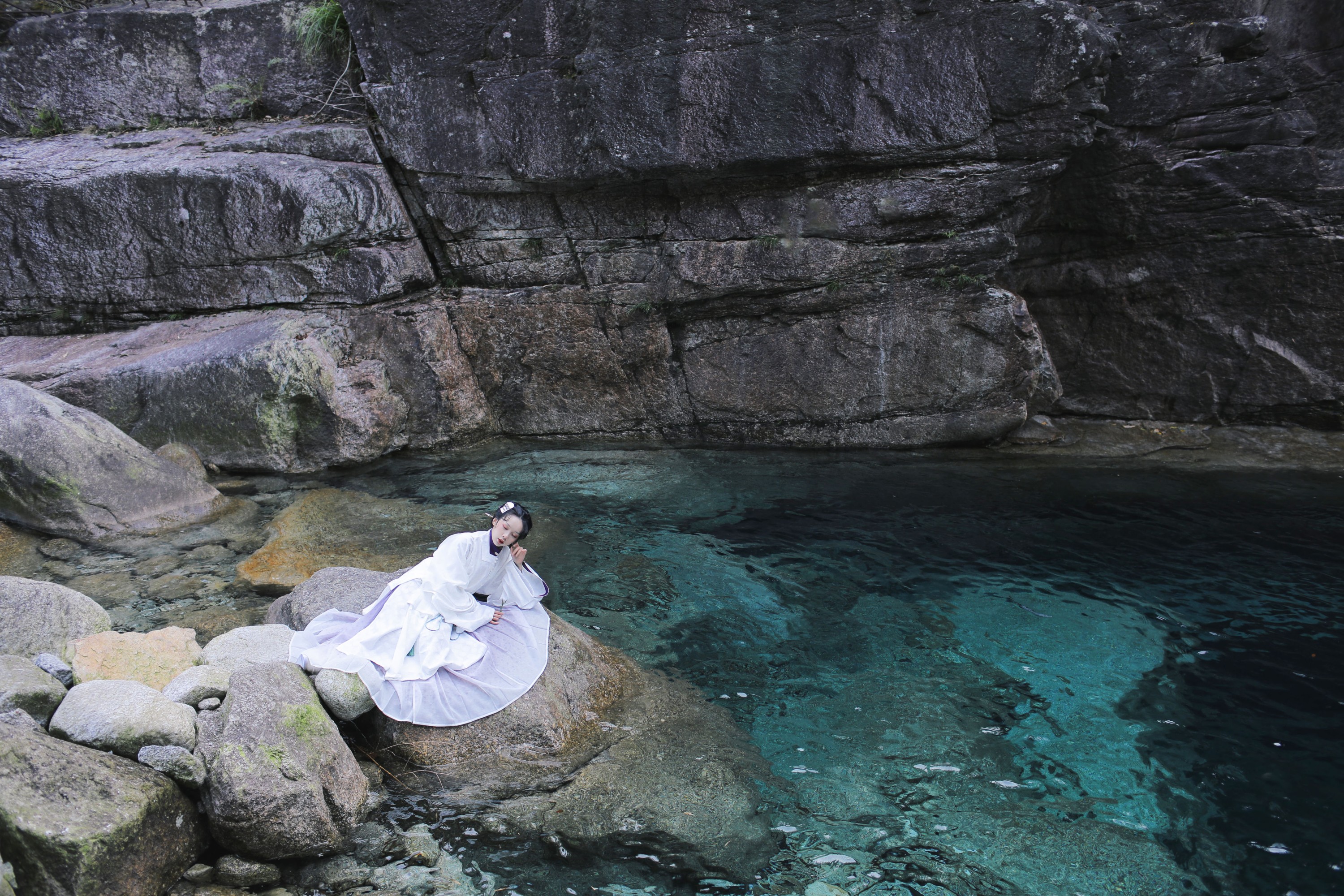 槐枝- – 《枕石听泉》[27P]