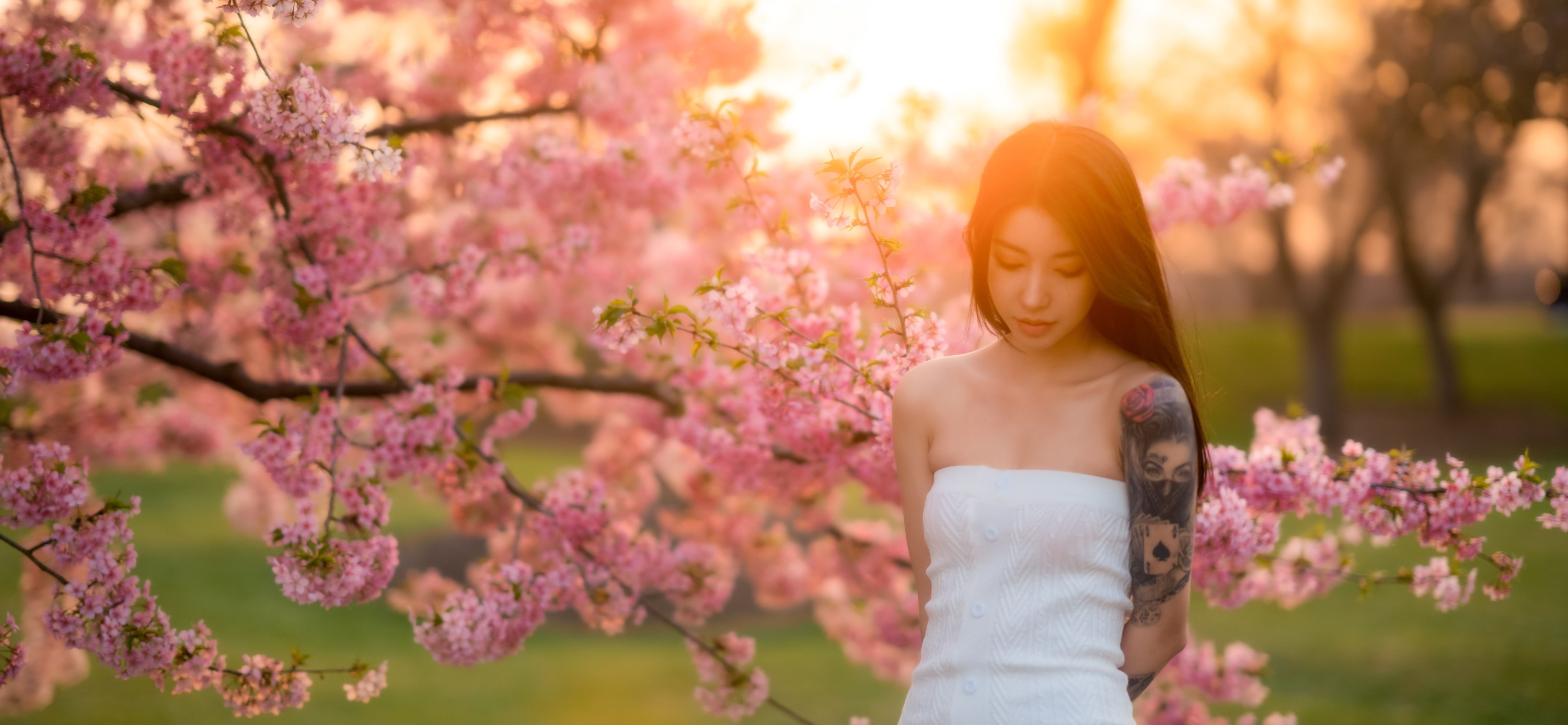 悦悦 – 《樱花季节》[32P]