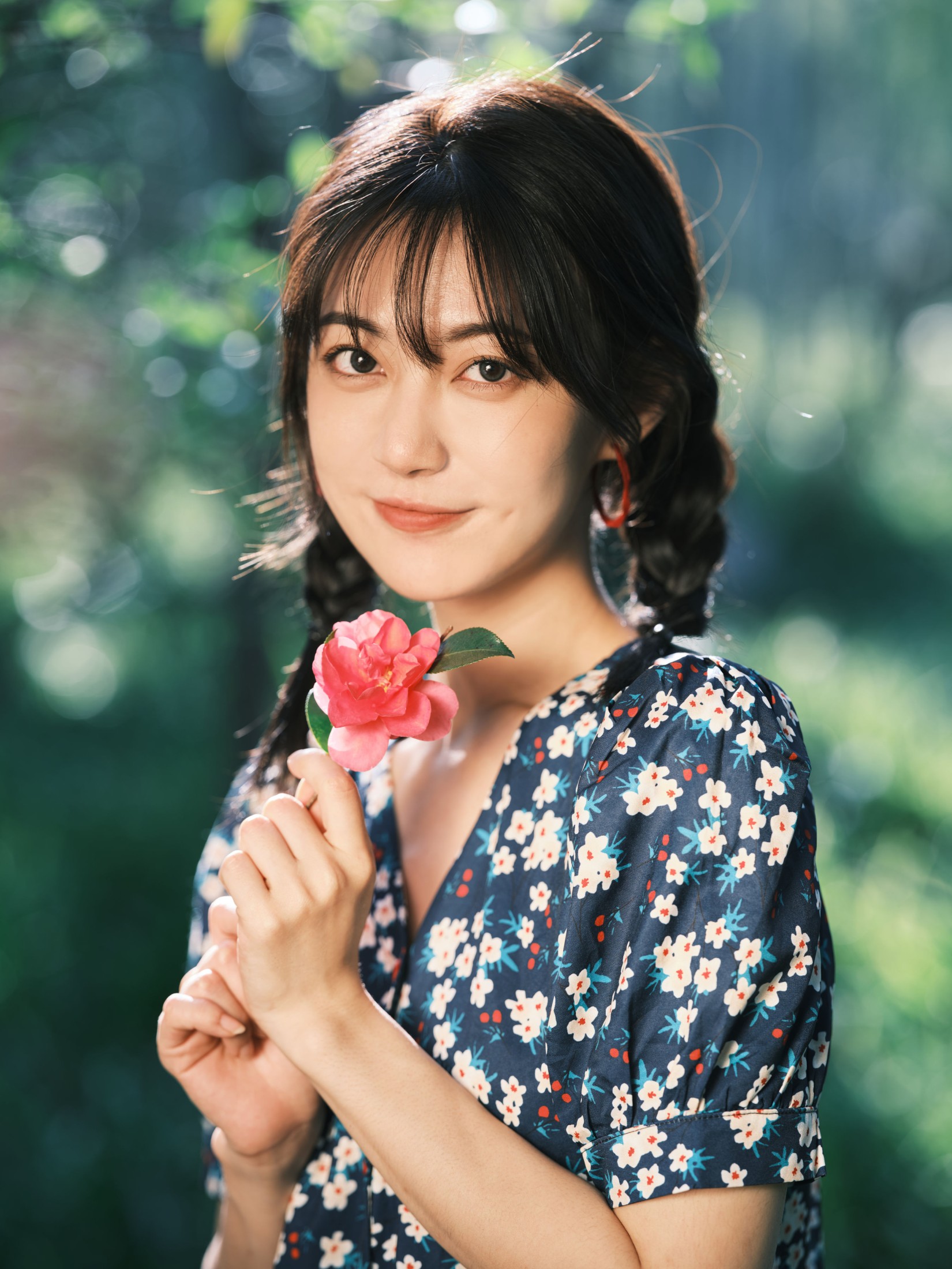 飞鸟咕咕- – 《复古碎花裙》[31P]