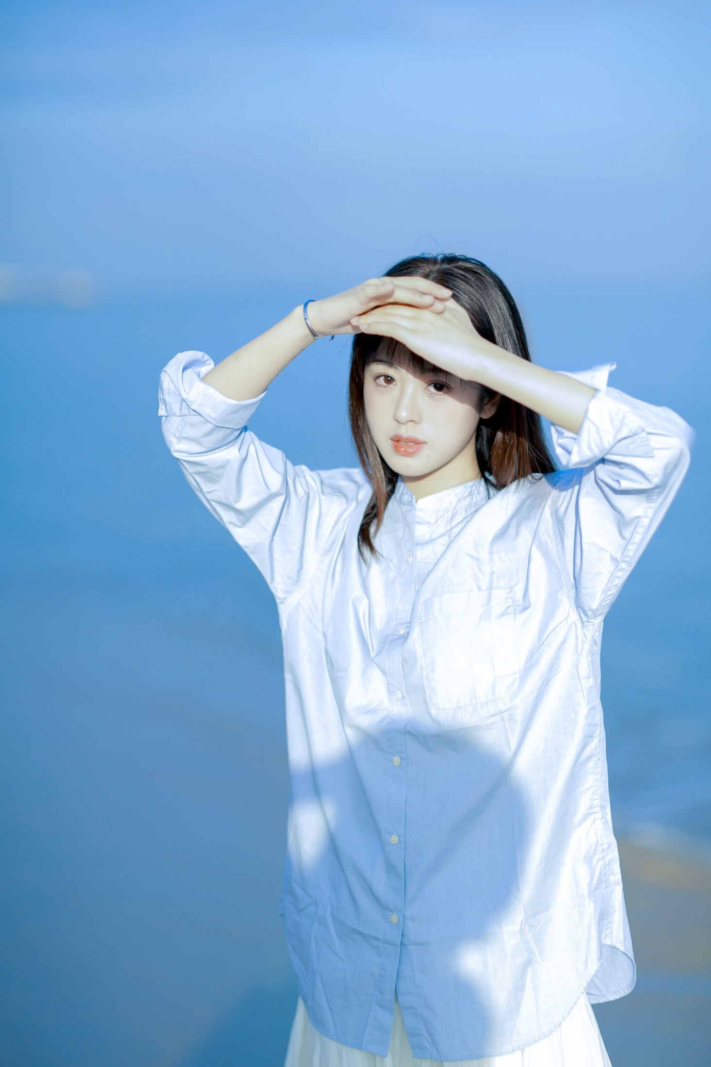 ayellowxx – 《蓝色海边》[22P]