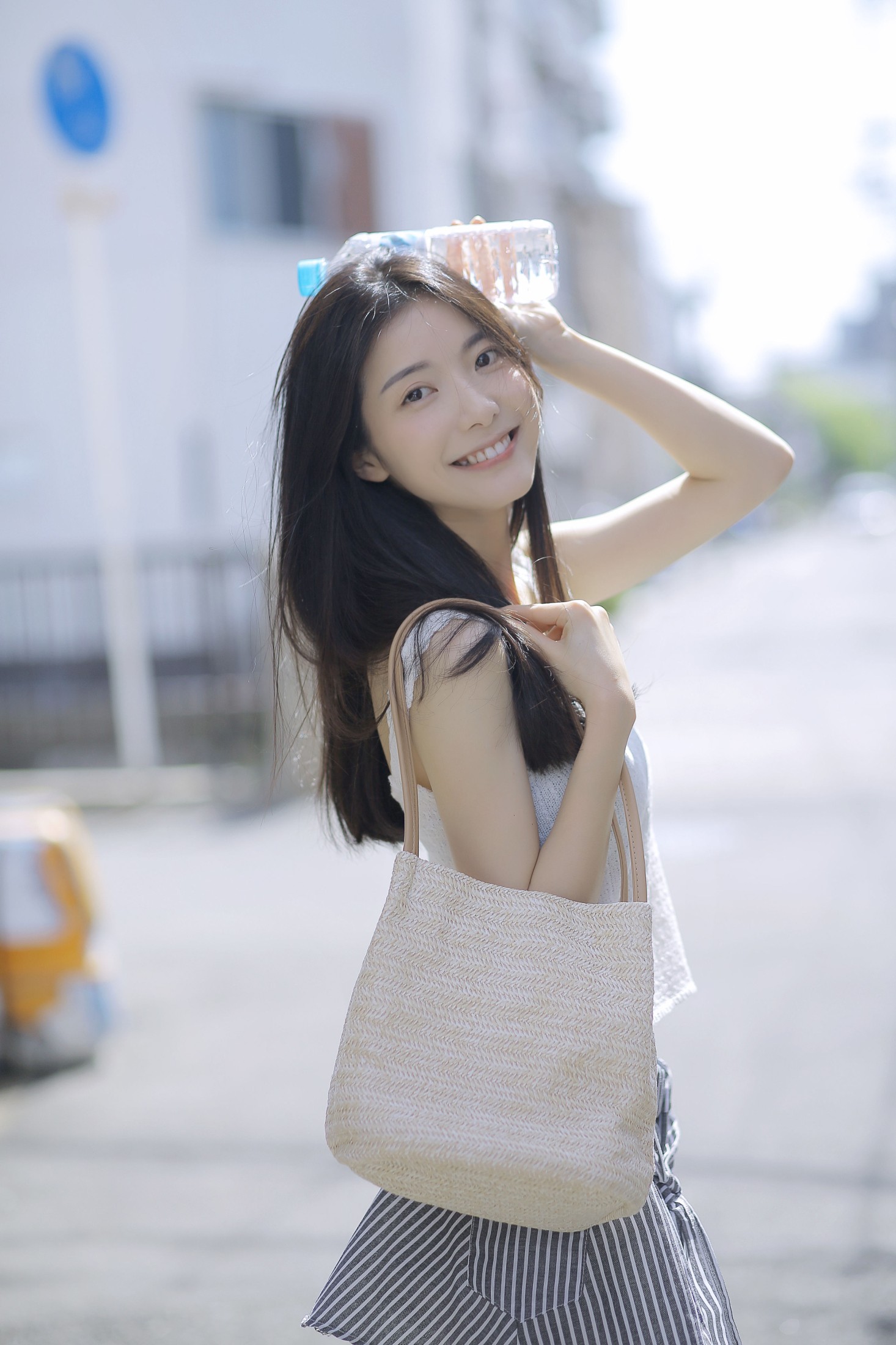 偲偲 – 《治愈女孩的笑容》[22P]