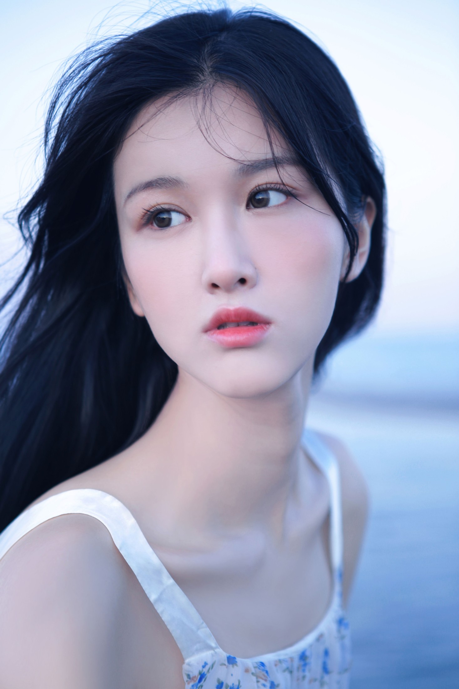 尚熠晗Momooly  – 《很靠近海》[26P] 插图3