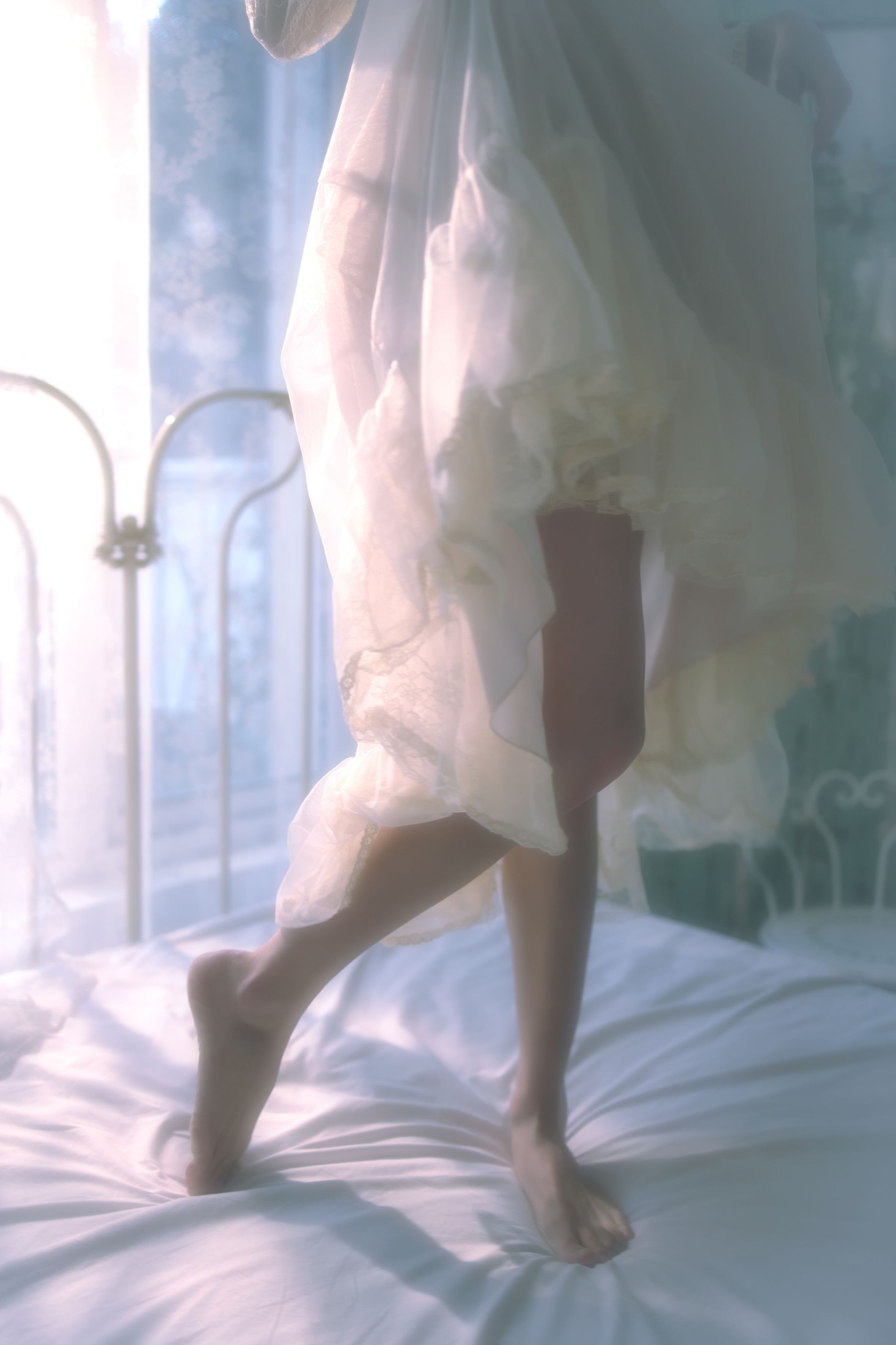 兔子Zzz不吃胡萝卜 – 《蓝风铃》[28P]