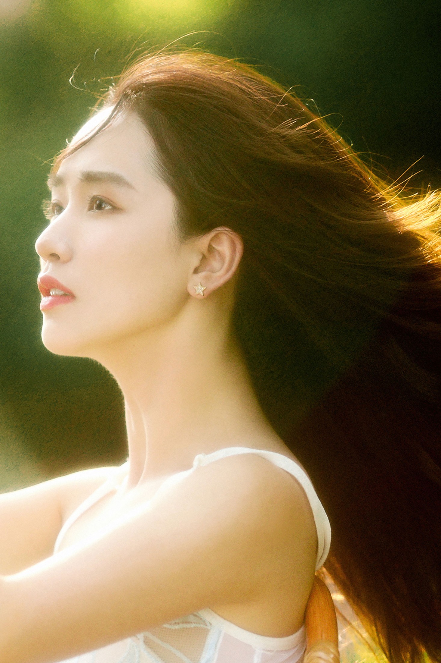 落落 – 《月光女孩》[20P]