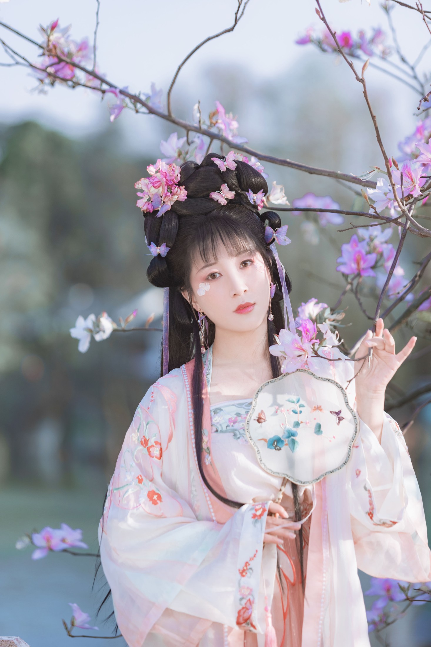 V – 《春日宴》[32P]