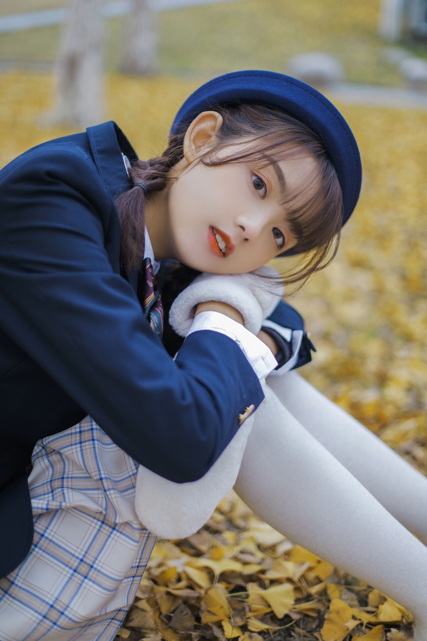 芊芊 – 《银杏物语》[29P]