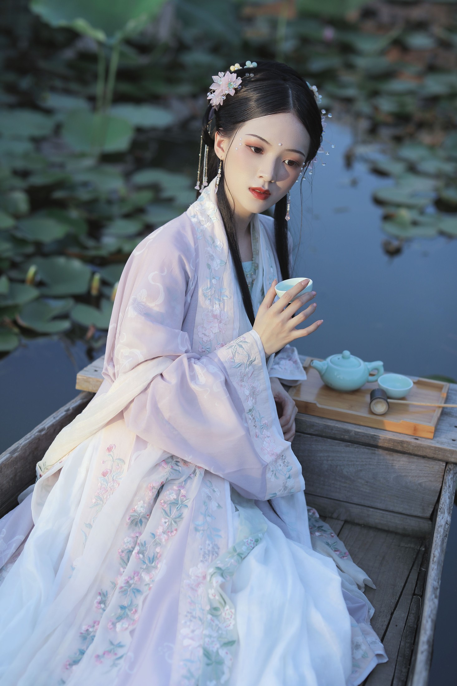 ella – 《芙蓉》[23P]