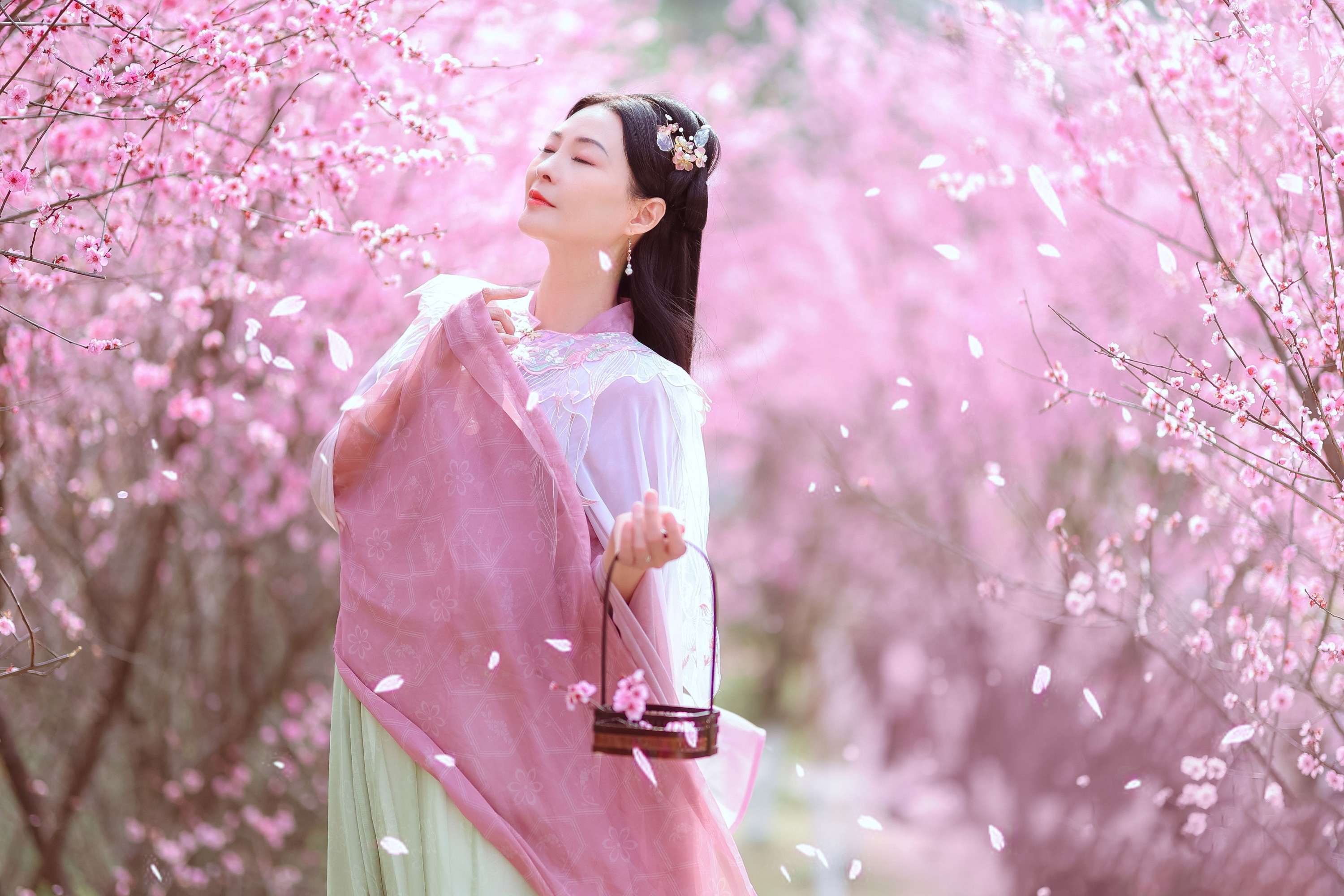 阿莲 – 《暖春樱色》[38P]