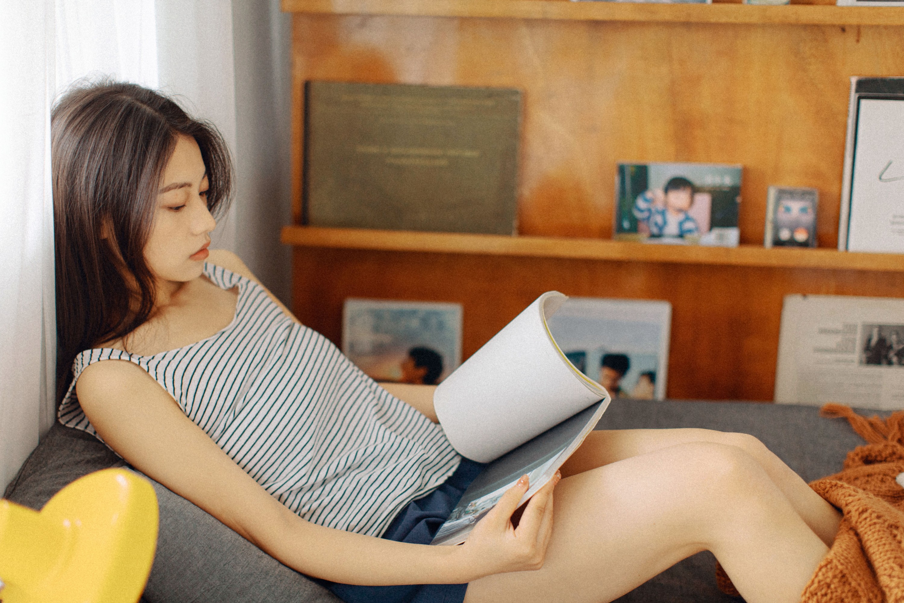 九月 – 《寝居女子写真集》[34P]