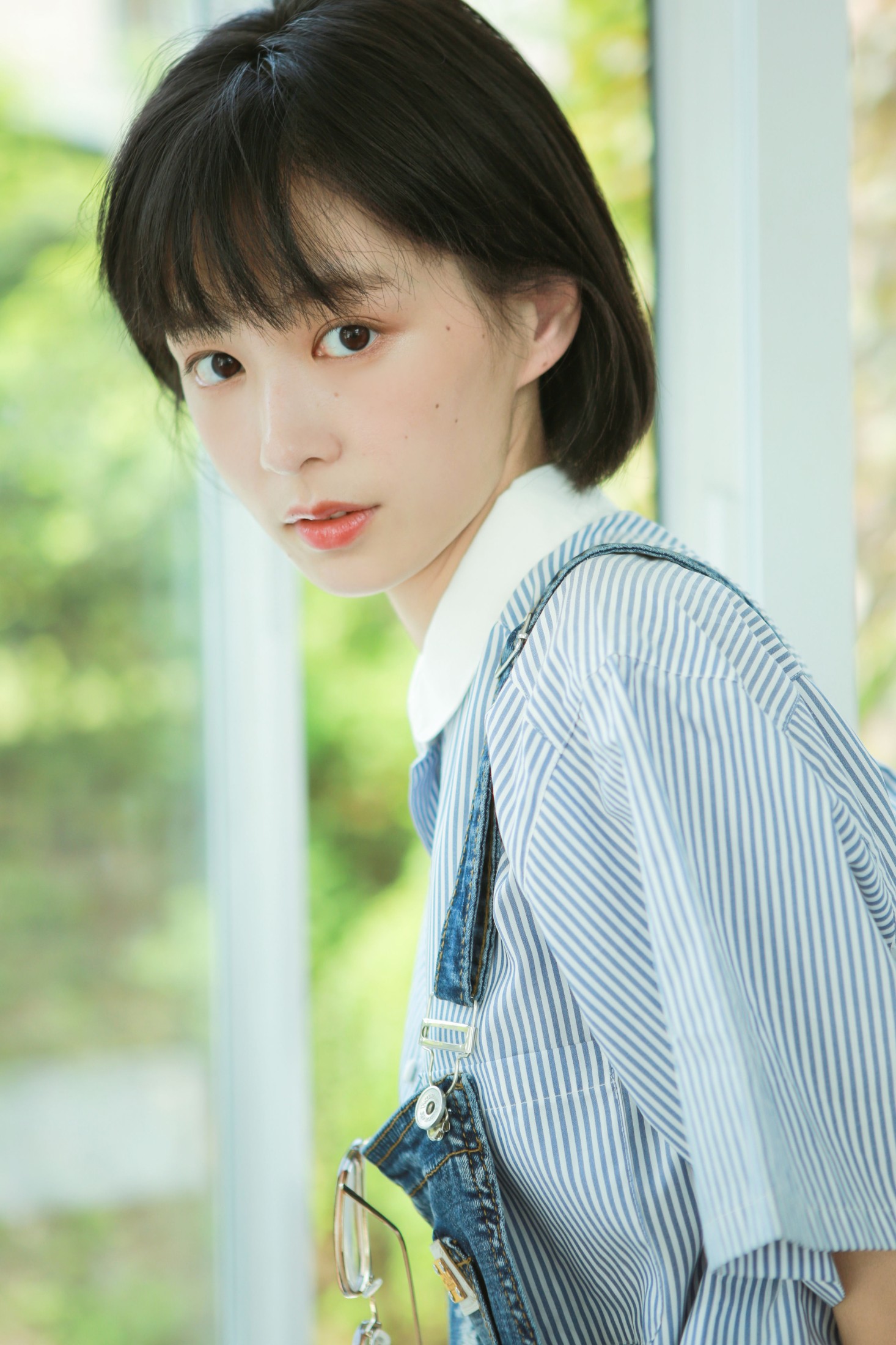 万粘青 – 《去拥抱一夏天的风》[30P]