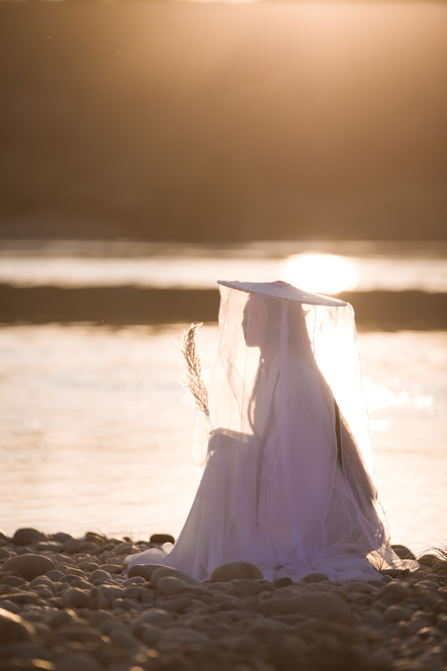 卓妍 – 《萤火》[28P]