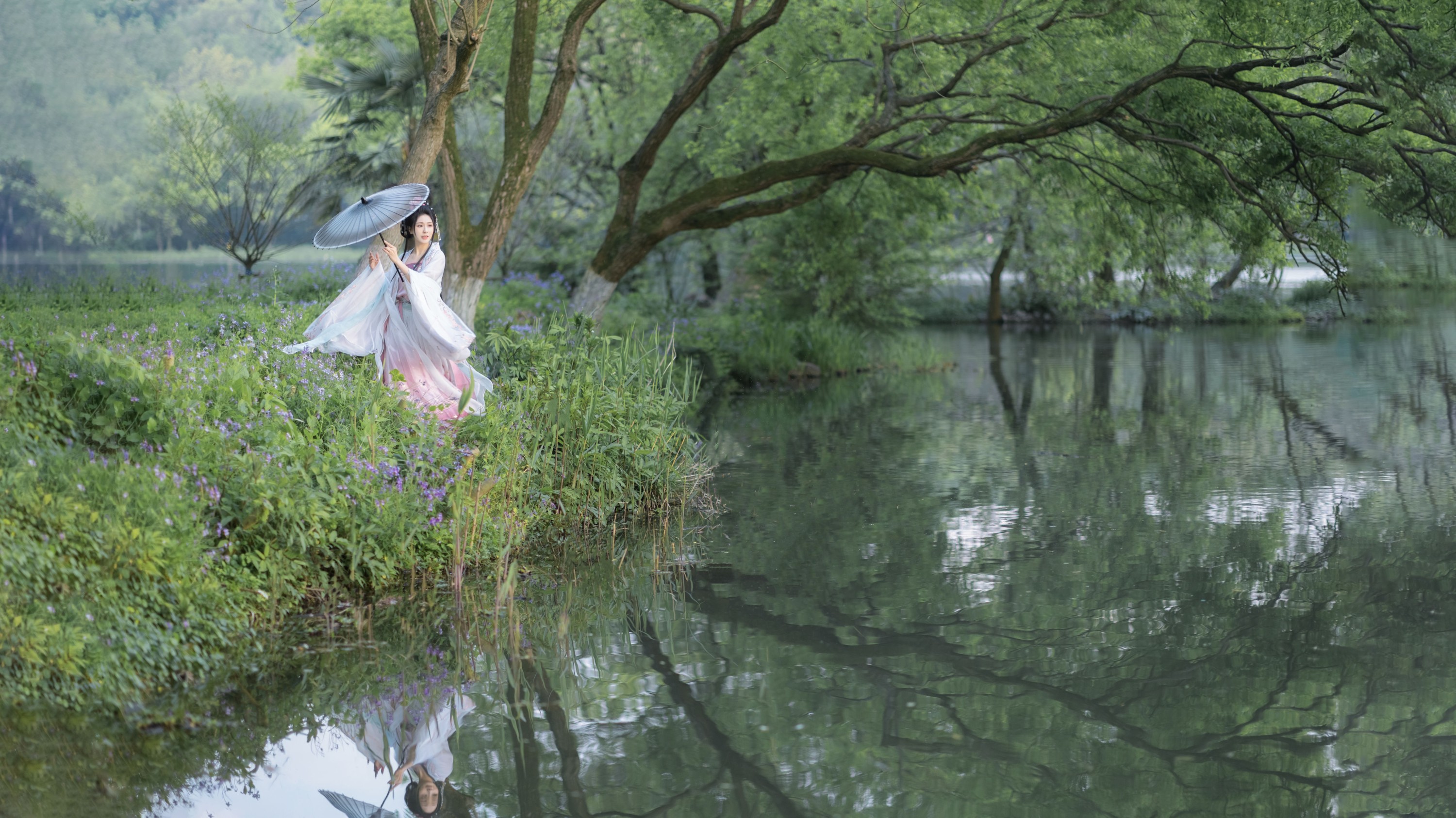 阿銧 – 《花间》[34P]