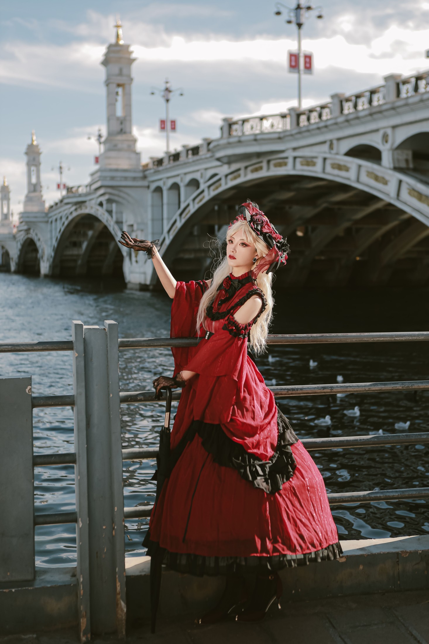 苏苏 – 《哥特式》[30P]