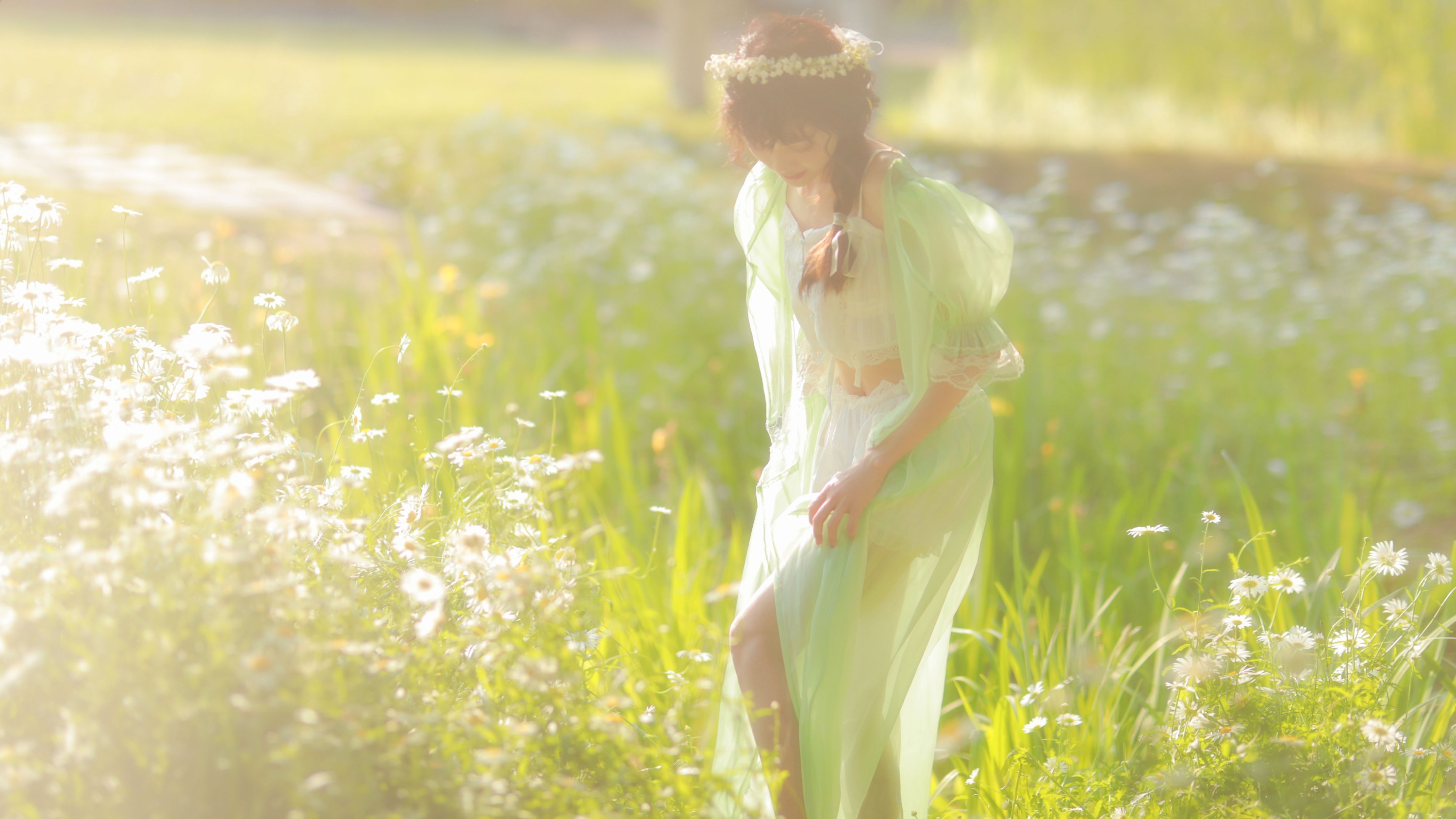 西西 – 《她在光里徜徉》[55P]