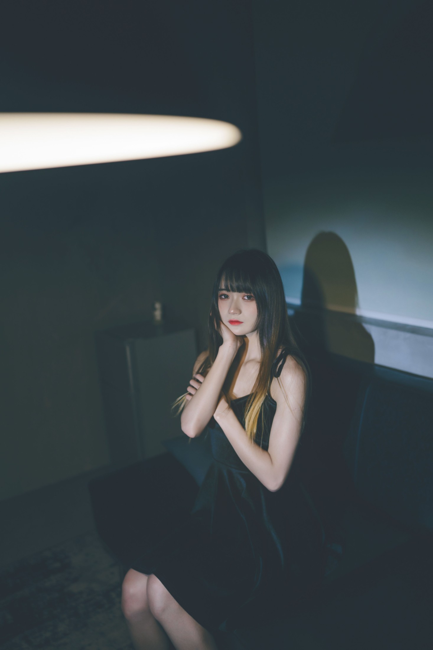 兔子Zzz不吃胡萝卜 – 《煎熬》[23P]