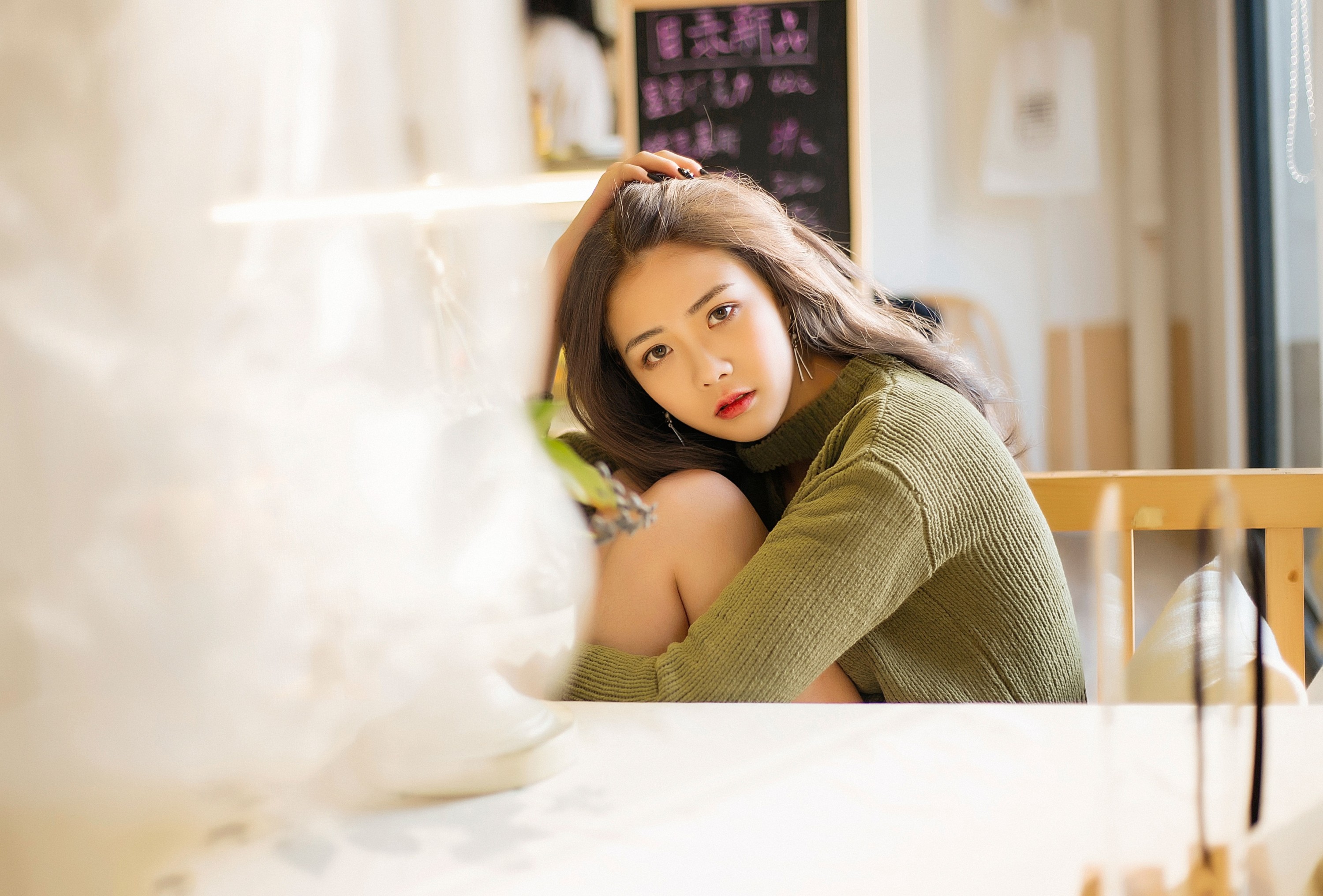 方园 – 《无声温暖》[22P]