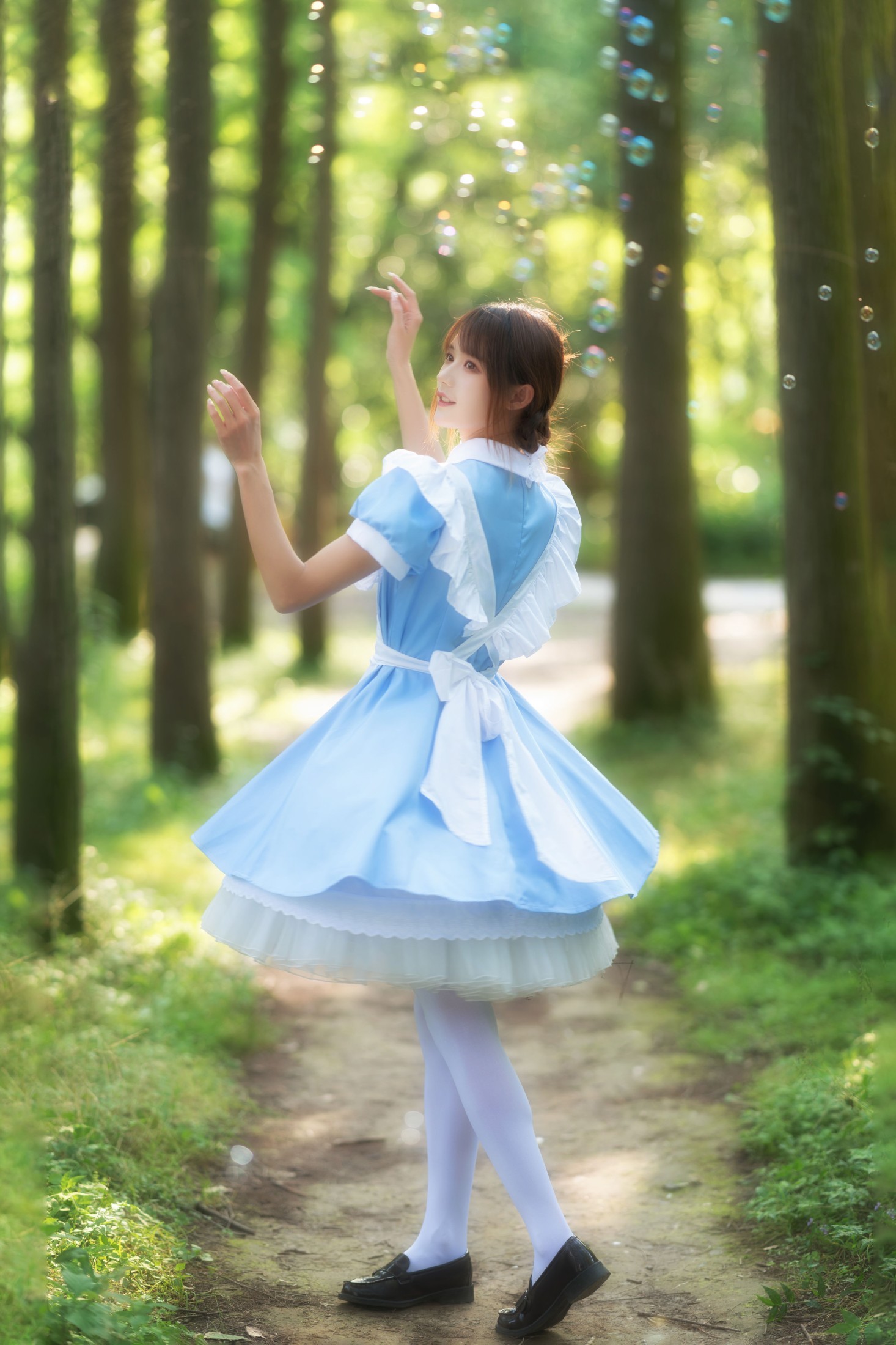 兔子Zzz不吃胡萝卜 – 《阳光很好闻》[42P]