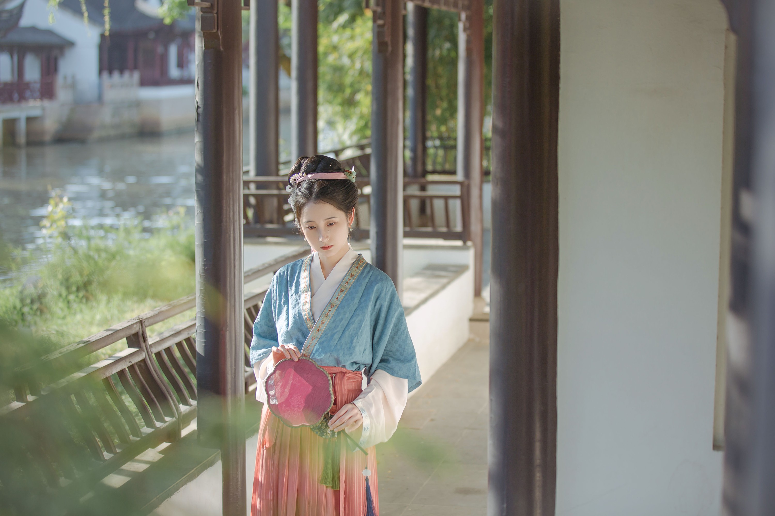 五月的三花猫 – 《拾尽千苍色，携来两袖风》[27P]