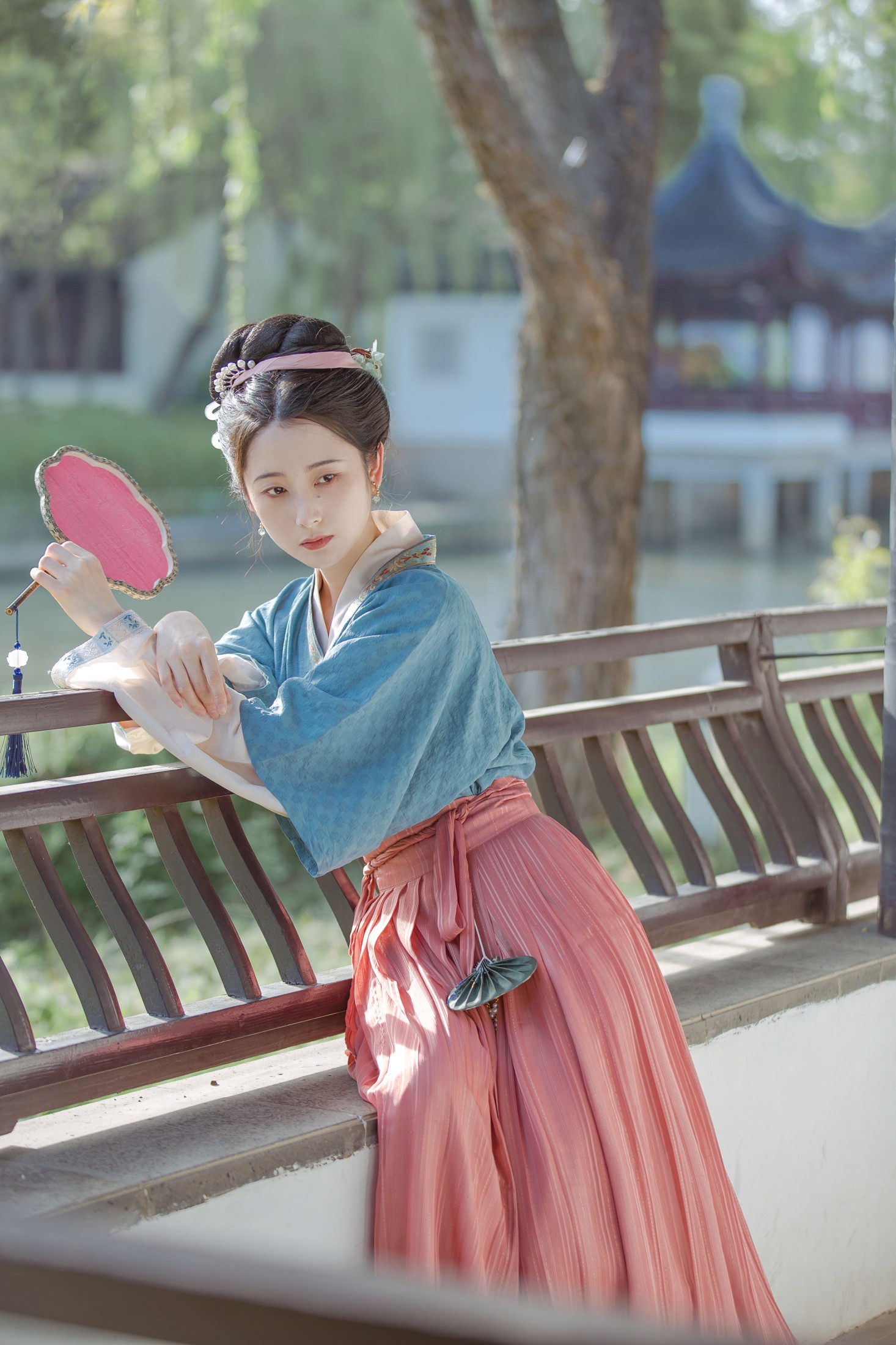 五月的三花猫 – 《拾尽千苍色，携来两袖风》[27P]