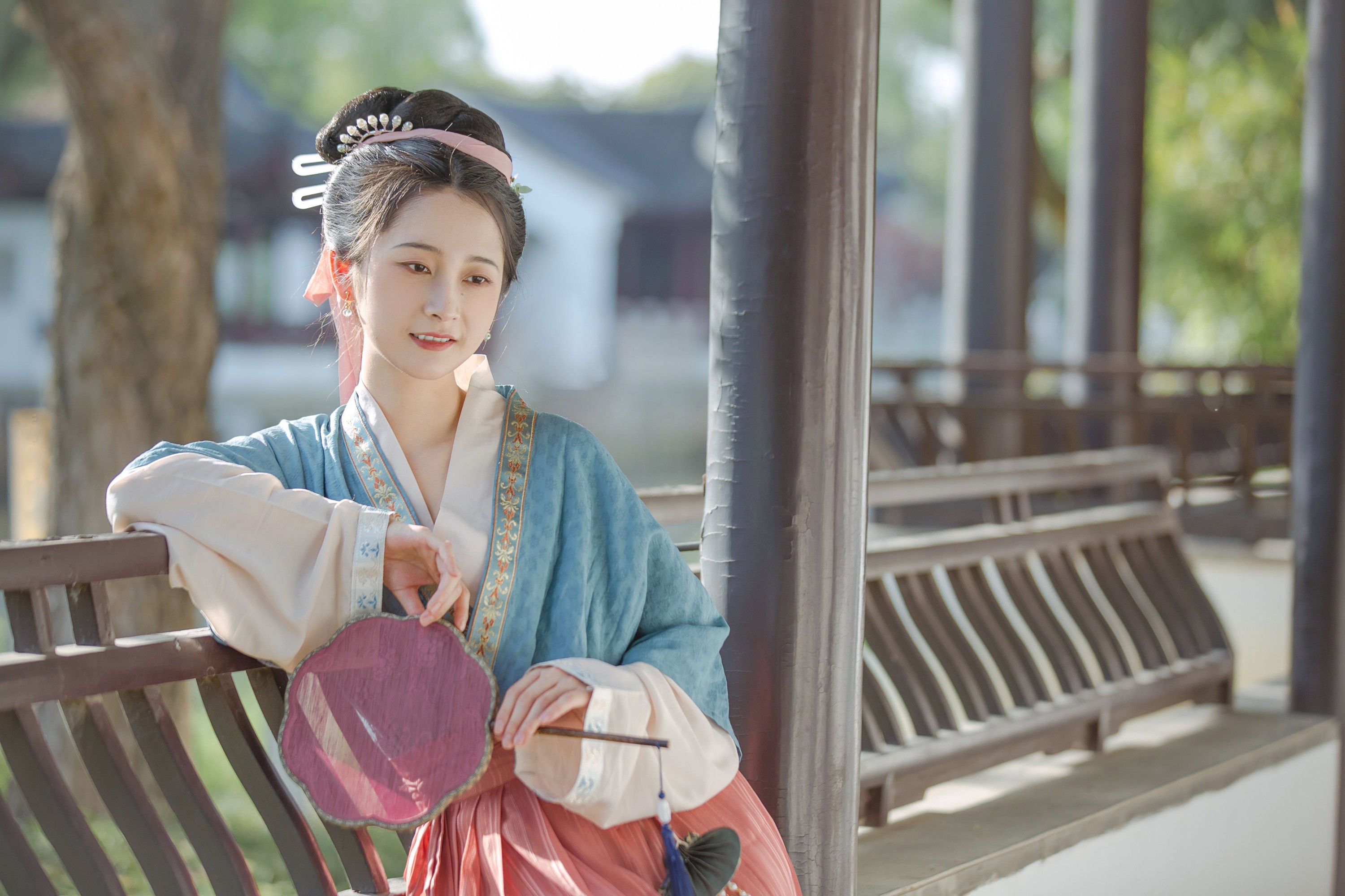 五月的三花猫 – 《拾尽千苍色，携来两袖风》[27P]