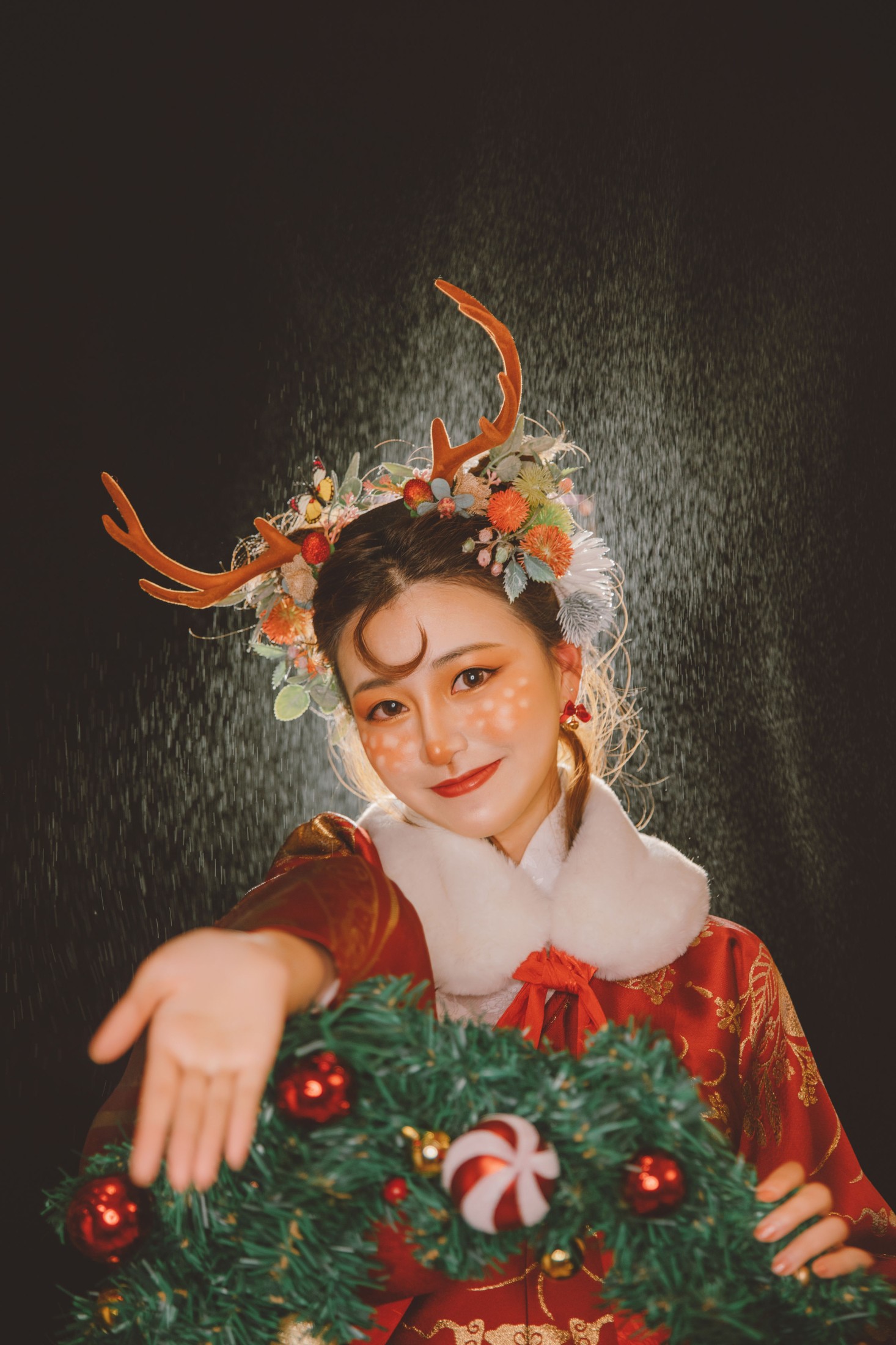 五更天的沈公子 – 《圣诞小鹿》[24P]