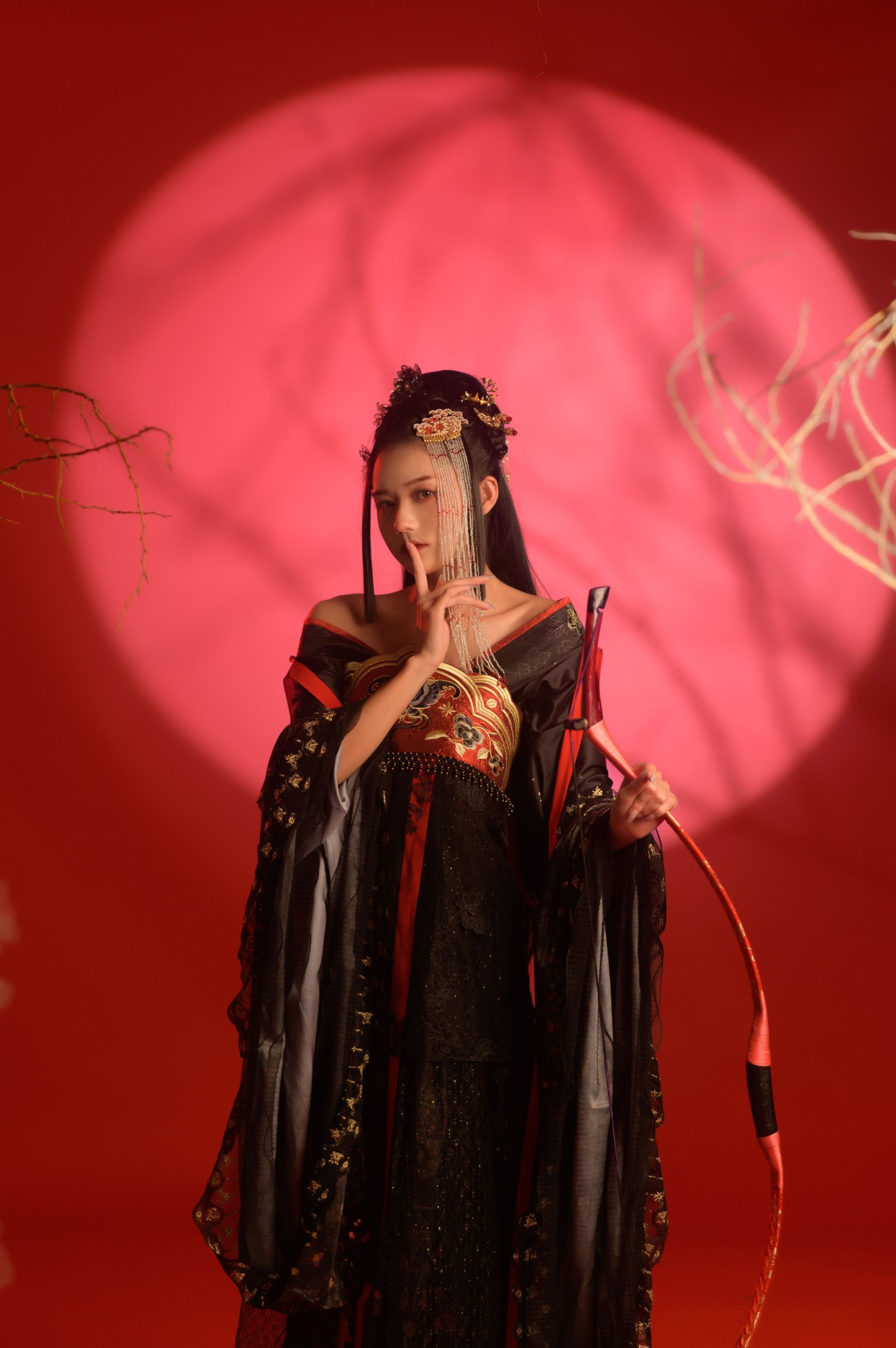 兔子Zzz不吃胡萝卜 – 《杀机》[24P]