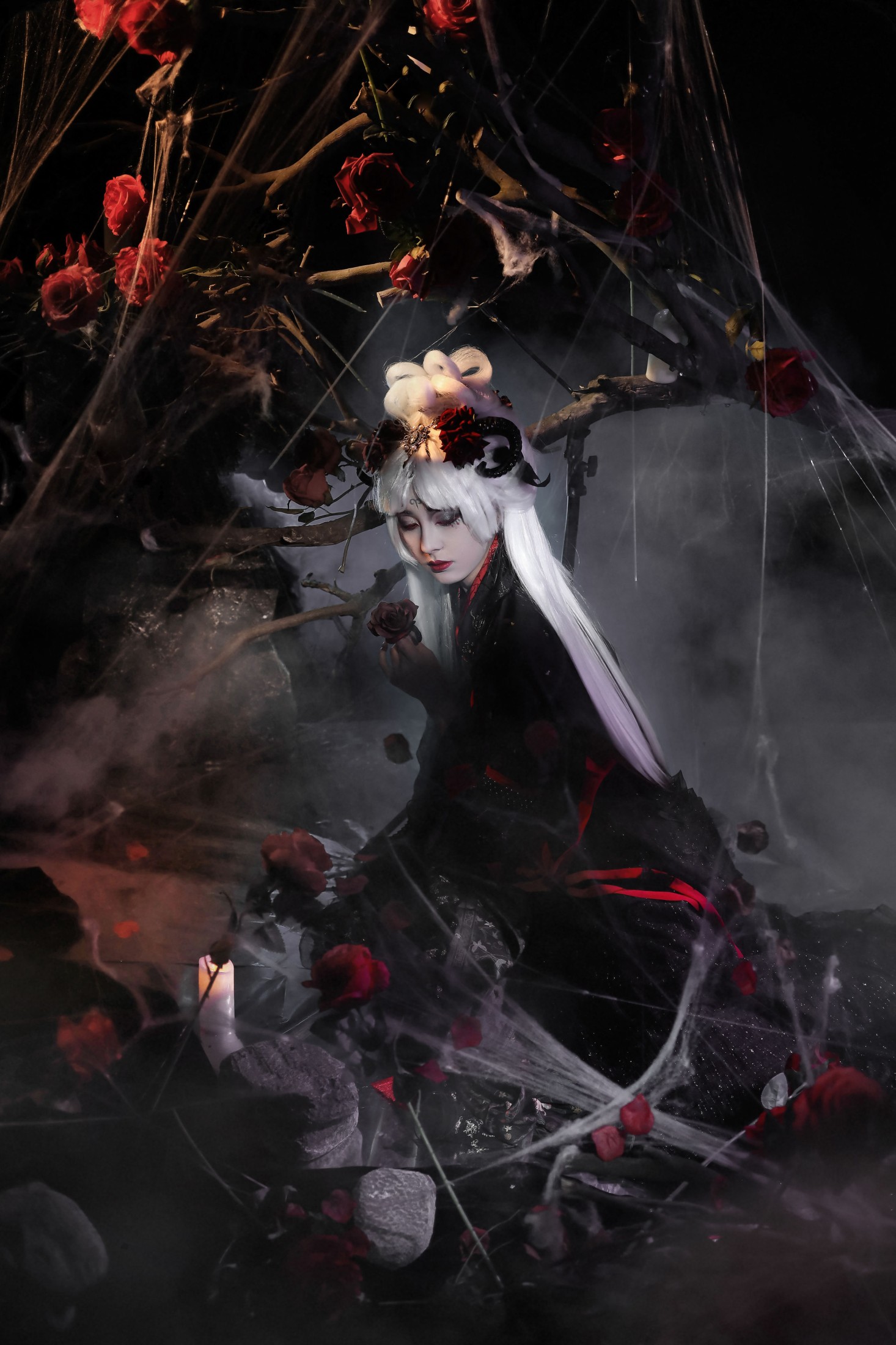 莺莺迟 – 《十二星座之白羊座：天使与恶魔》[25P]