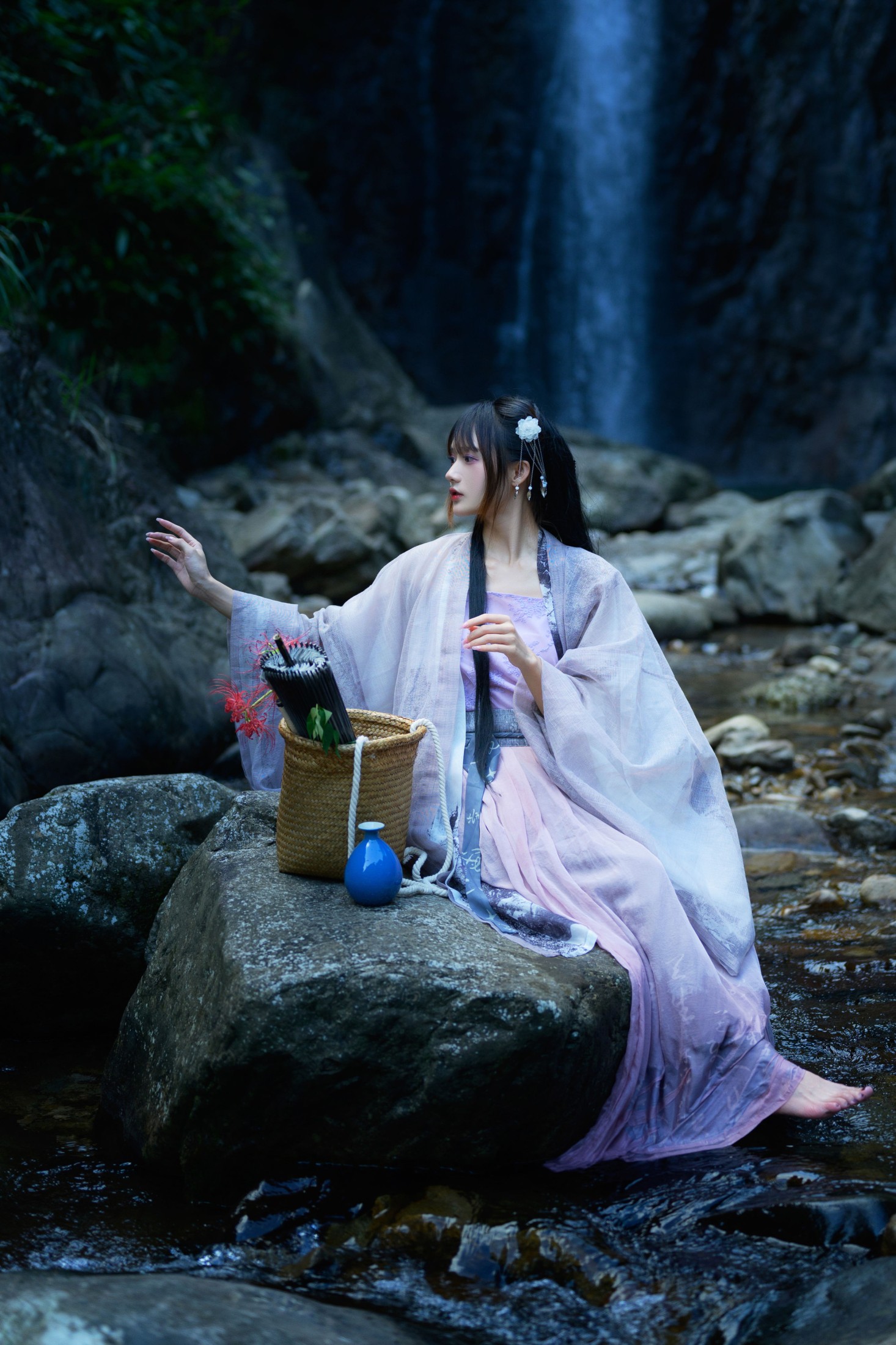 兔子Zzz不吃胡萝卜 – 《寻蝶梦》[36P]