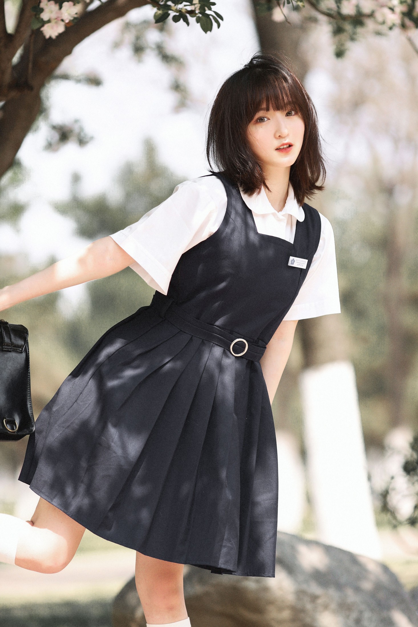 泽钰 – 《白樱 - 一起去赏花吧》[20P]