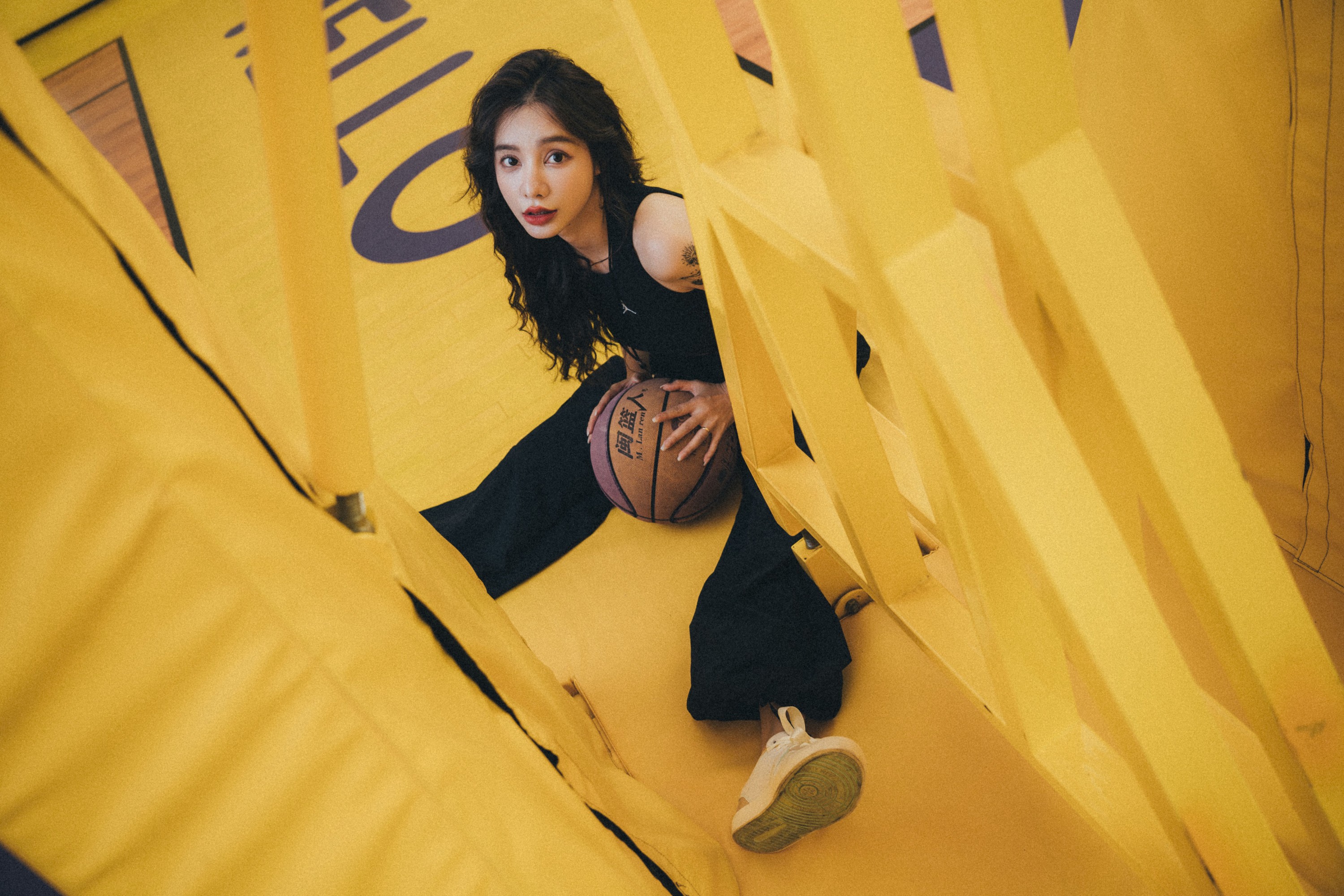 姝雯同学 – 《篮球宝贝》[28P]