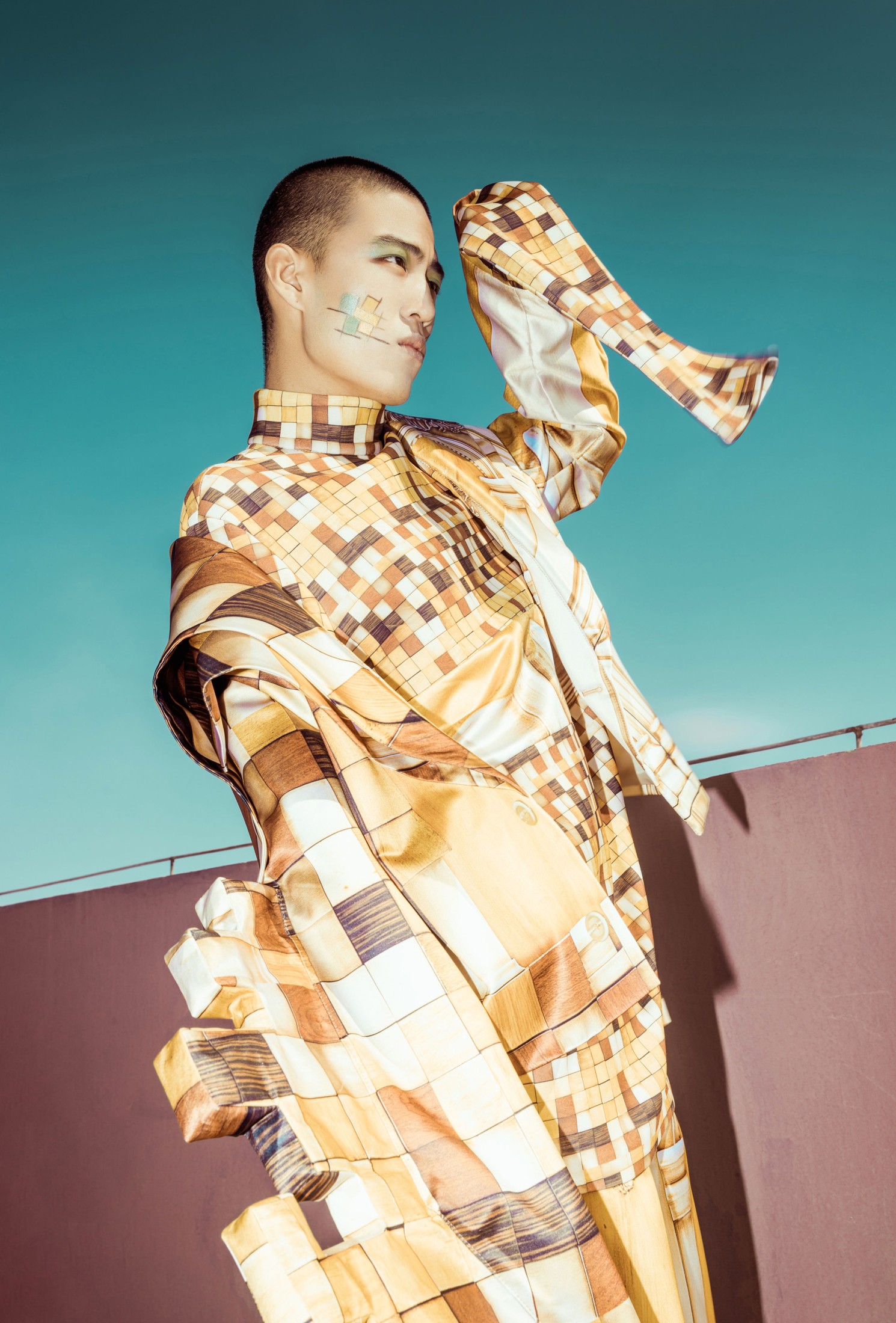 赵恒卓 – 《出格》[22P]