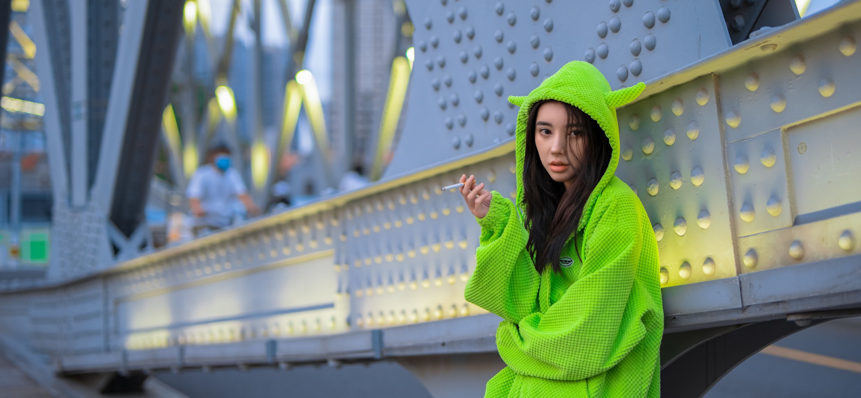 悦悦 – 《看着天空慢慢蓝起来》[37P]