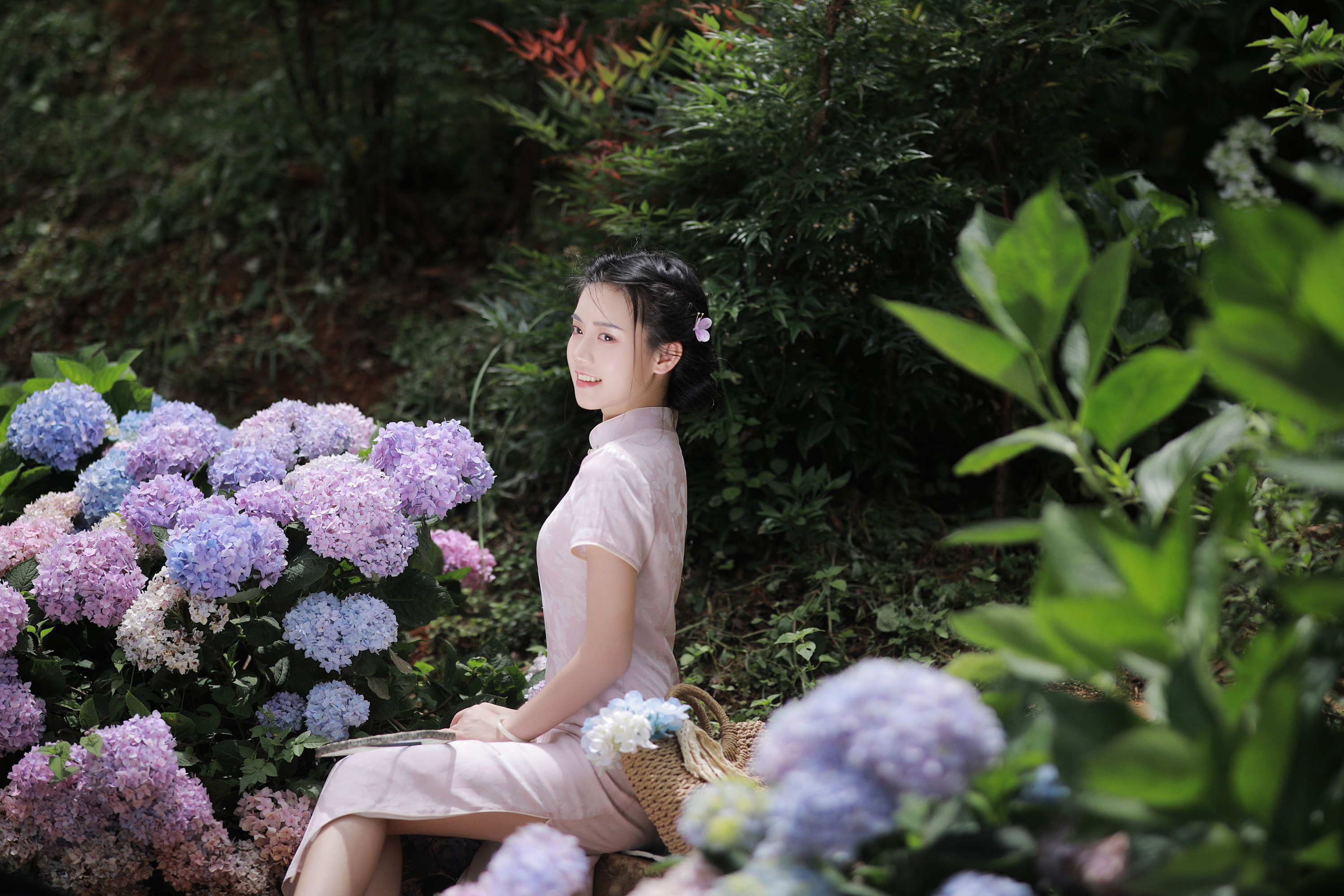 Dear-郑同学 – 《旗袍与绣球》[36P]